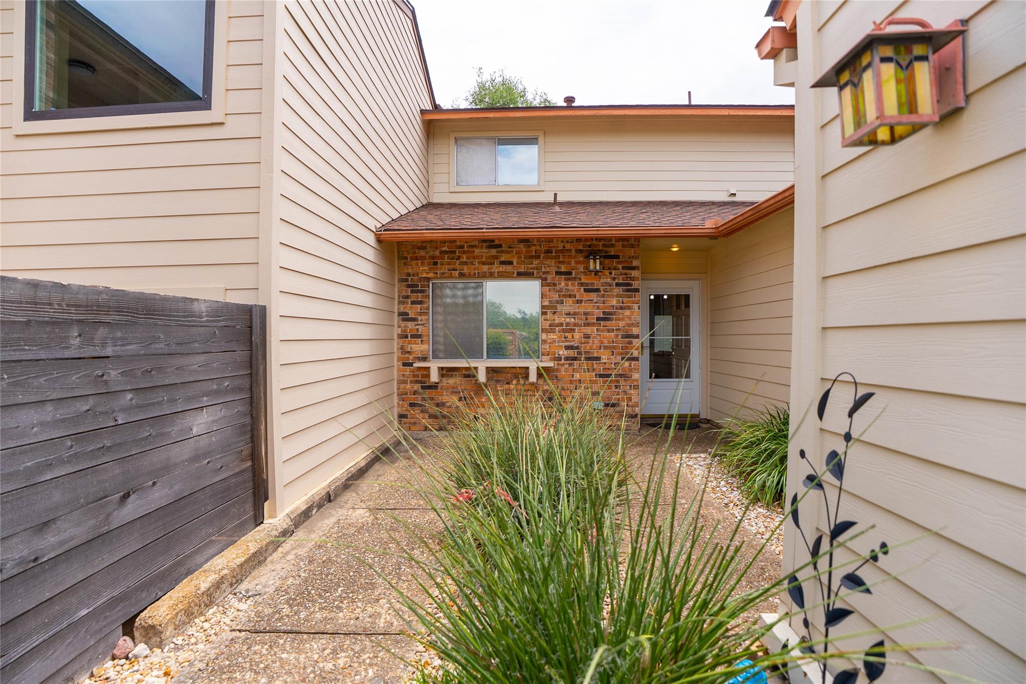 8403 Ardash Ln, Austin, TX 78759