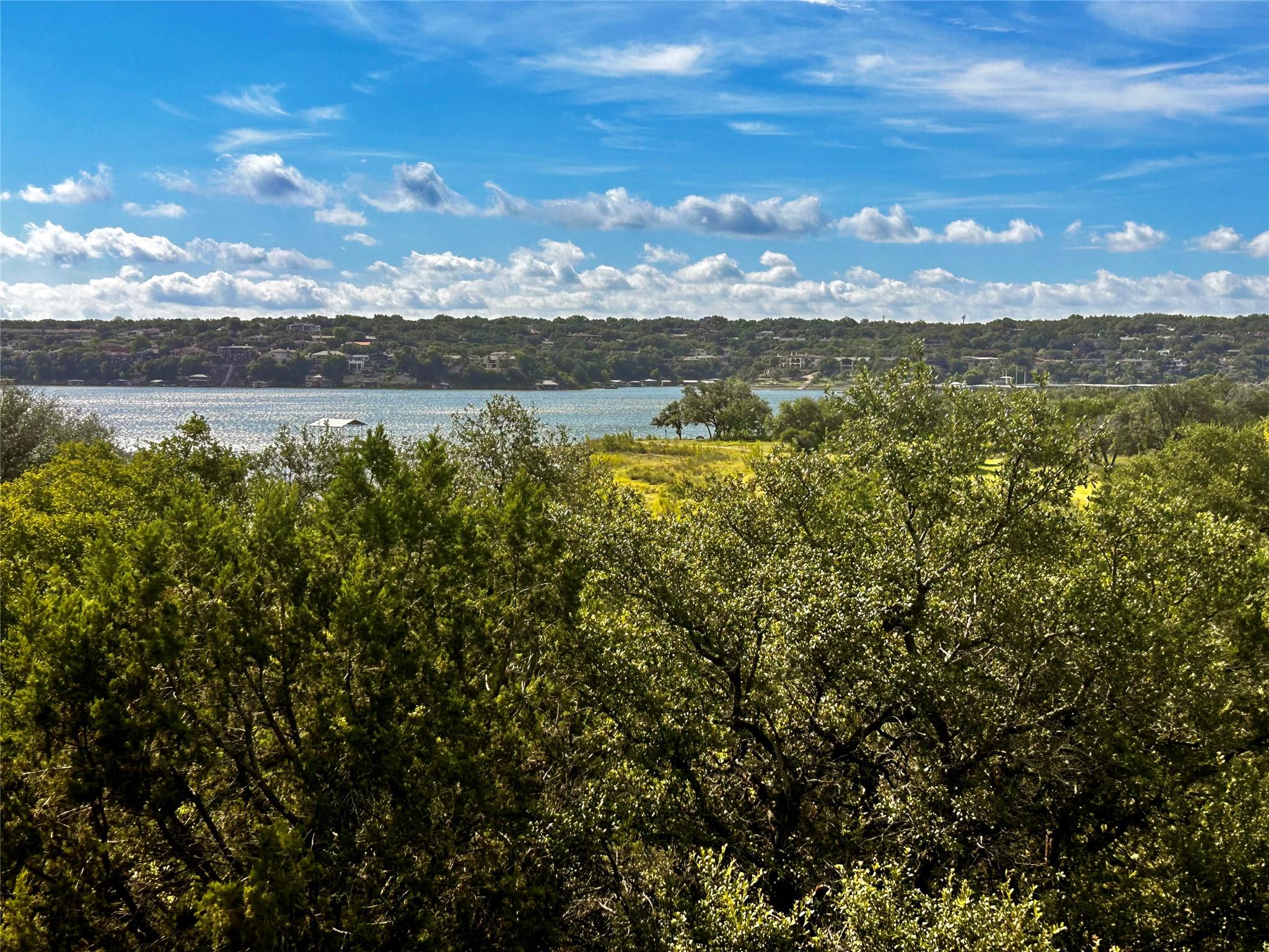 171 Comanche Pt, Point Venture, TX 78645