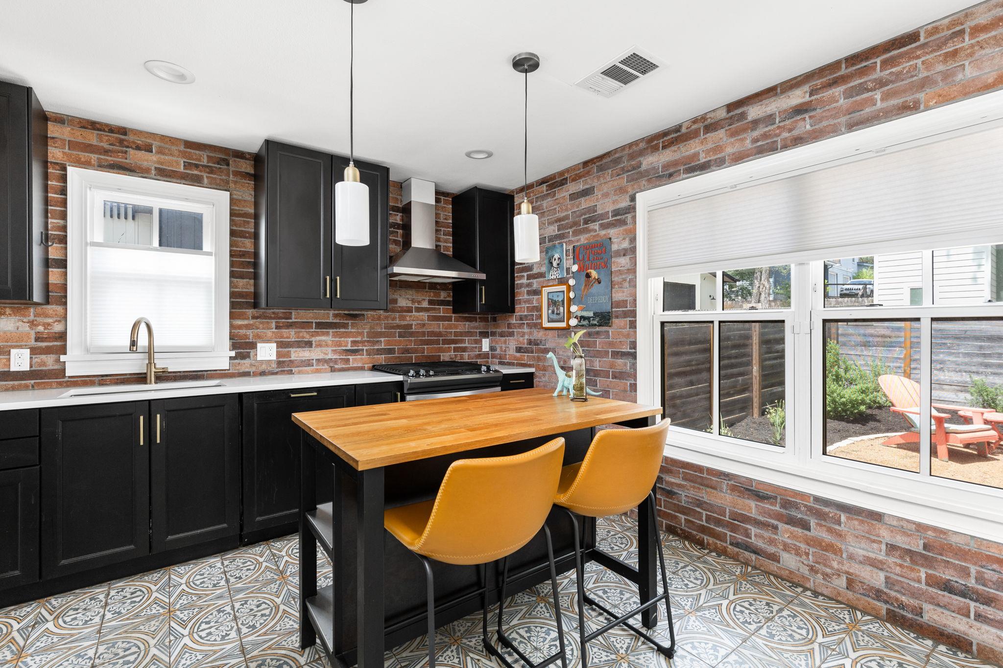1239 Eleanor St # 1 & 2, Austin, TX 78721