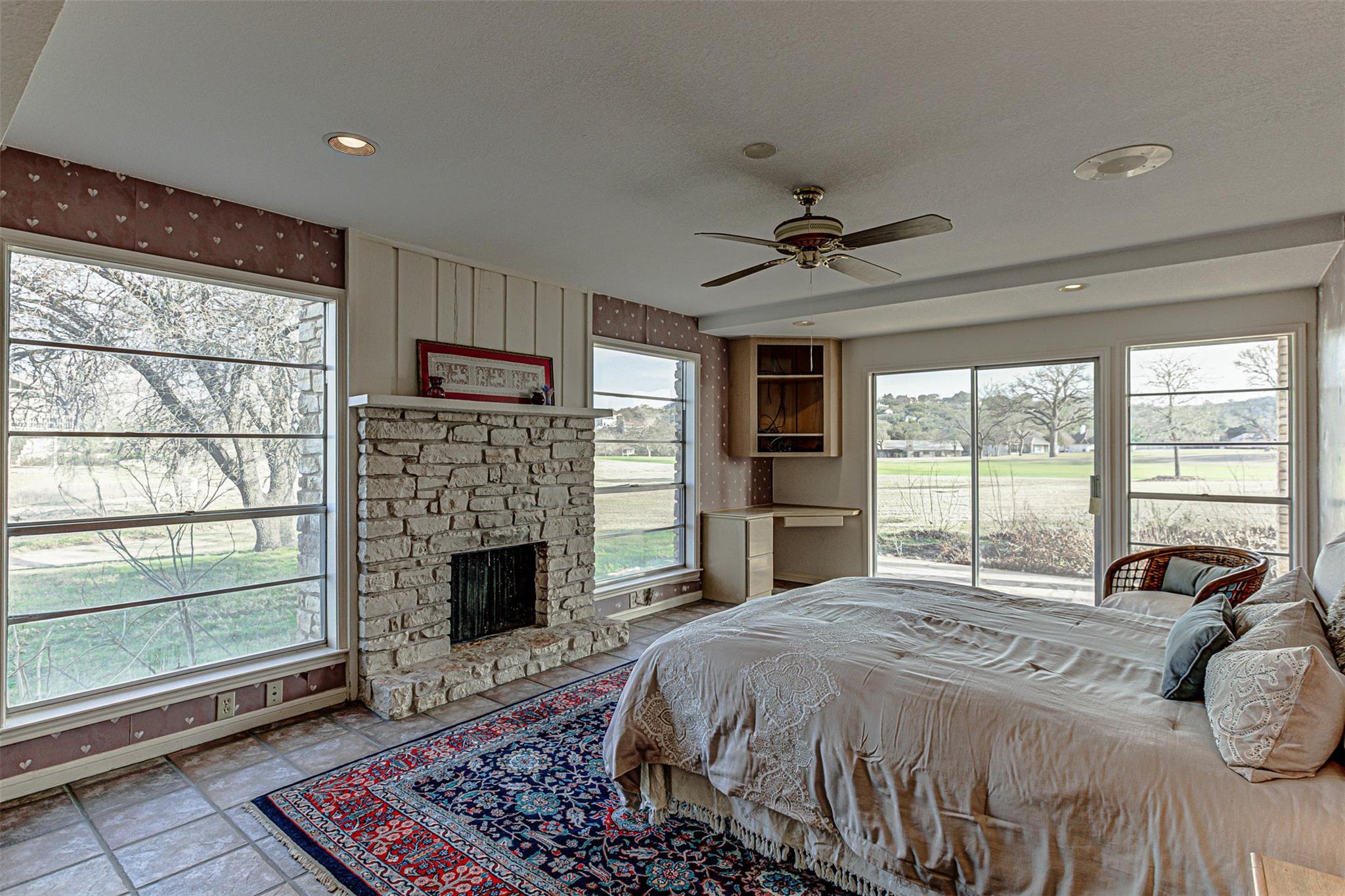 116 Dawn St # D, Horseshoe Bay, TX 78657