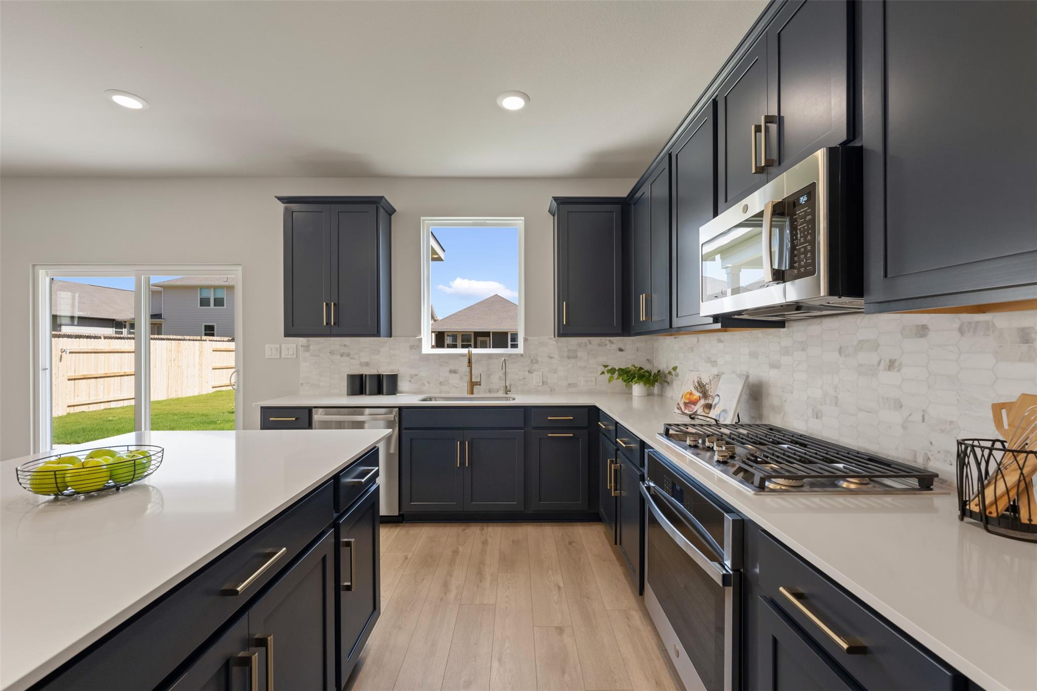 282 Wrangell Way, Dripping Springs, TX 78620