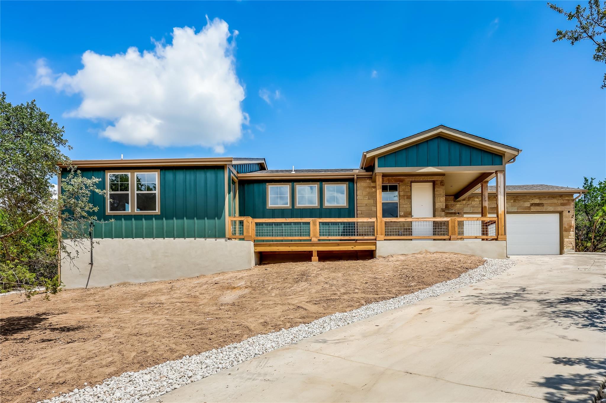 4005 Rockpark Cir, Lago Vista, TX 78645