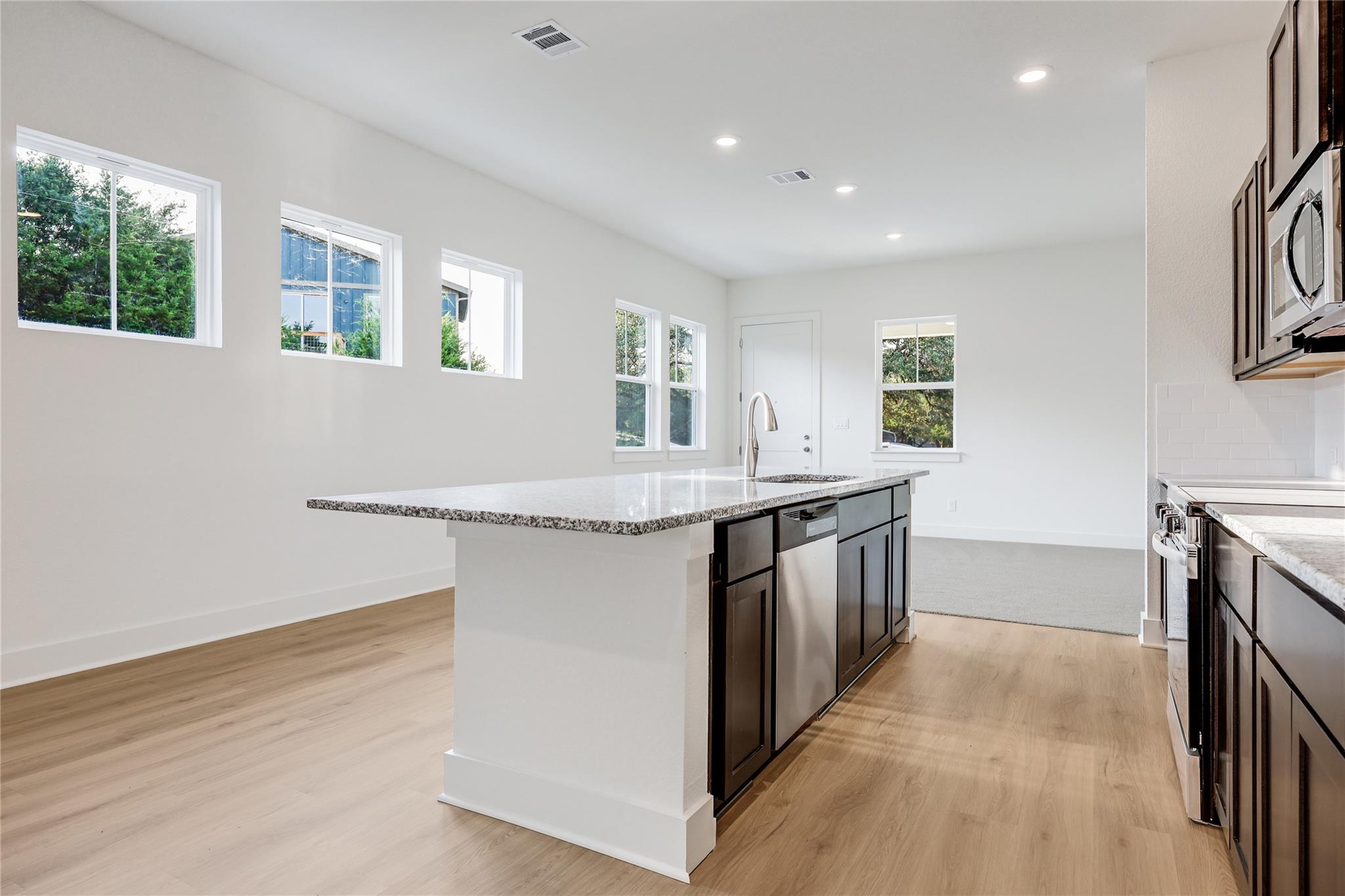 4004 Rockpark Cir, Leander, TX 78645