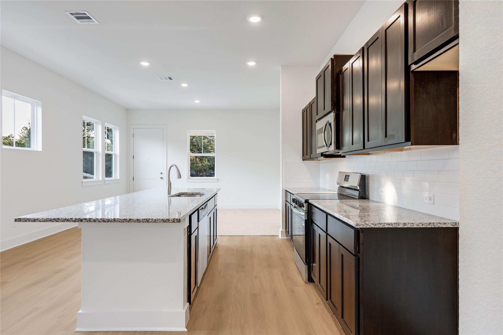 4004 Rockpark Cir, Leander, TX 78645