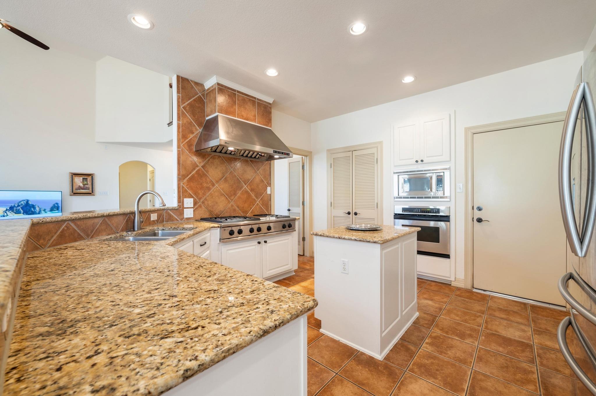 12029 Portobella Dr, Austin, TX 78732