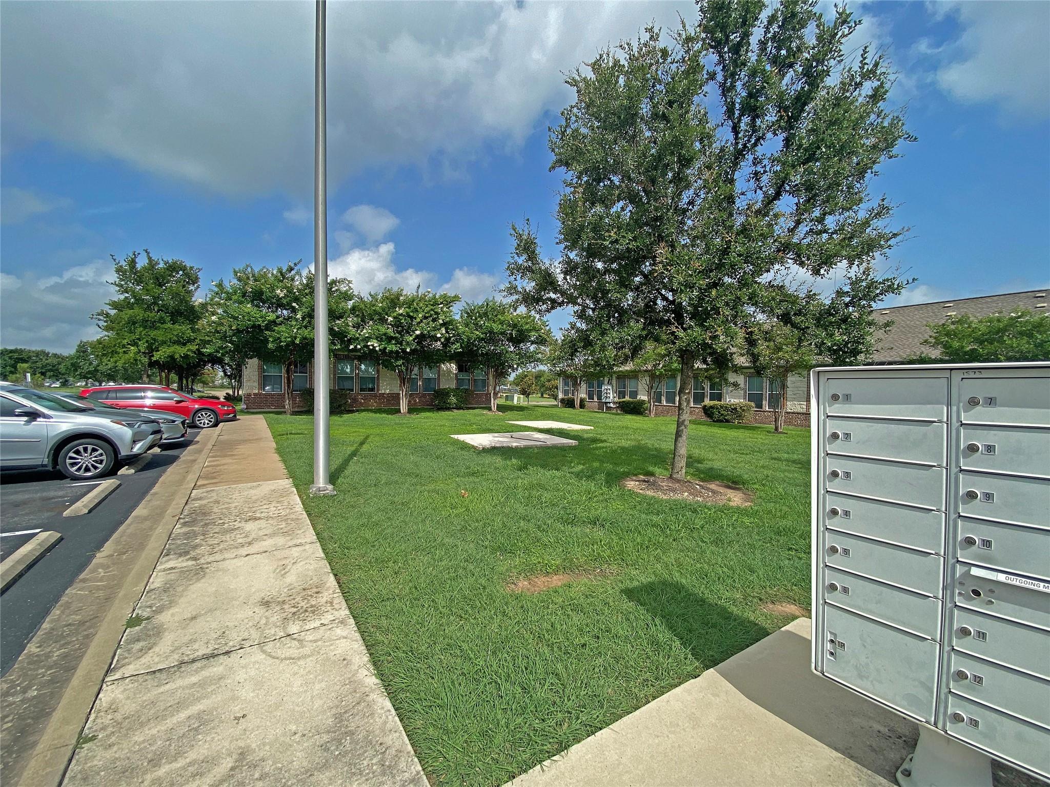 2251 Double Creek Dr # 602, Round Rock, TX 78664