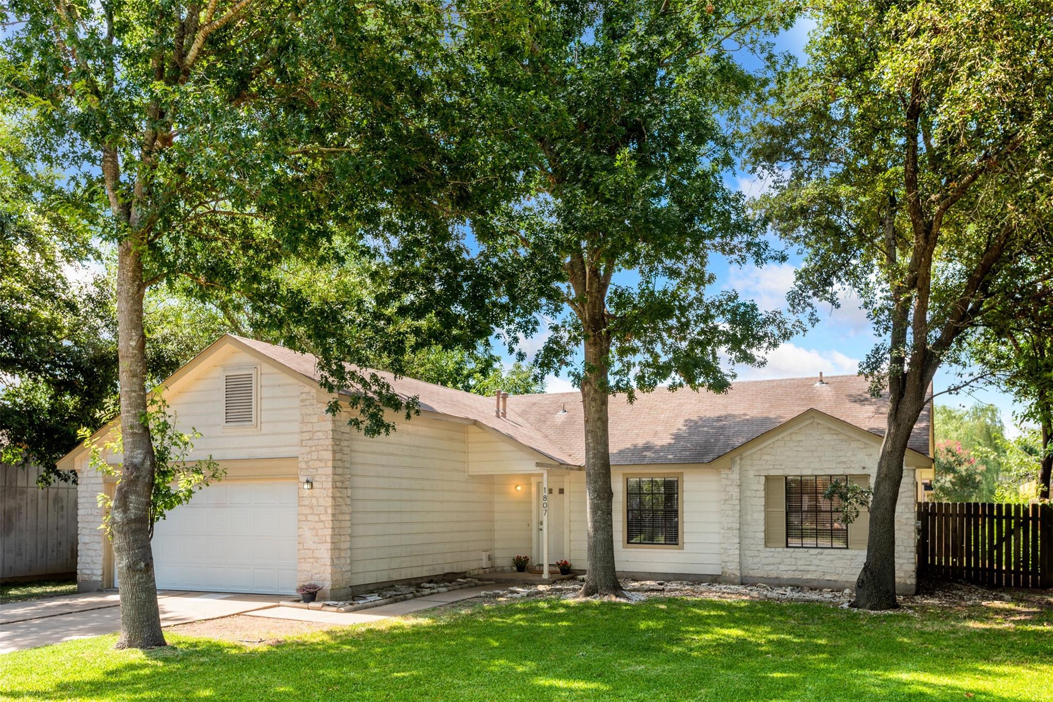 1807 Prairie Star Ln, Round Rock, TX 78664