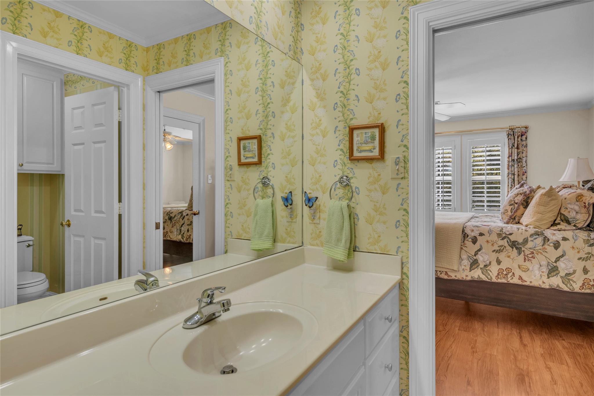 2034 Oak Glen Dr, McGregor, TX 76657