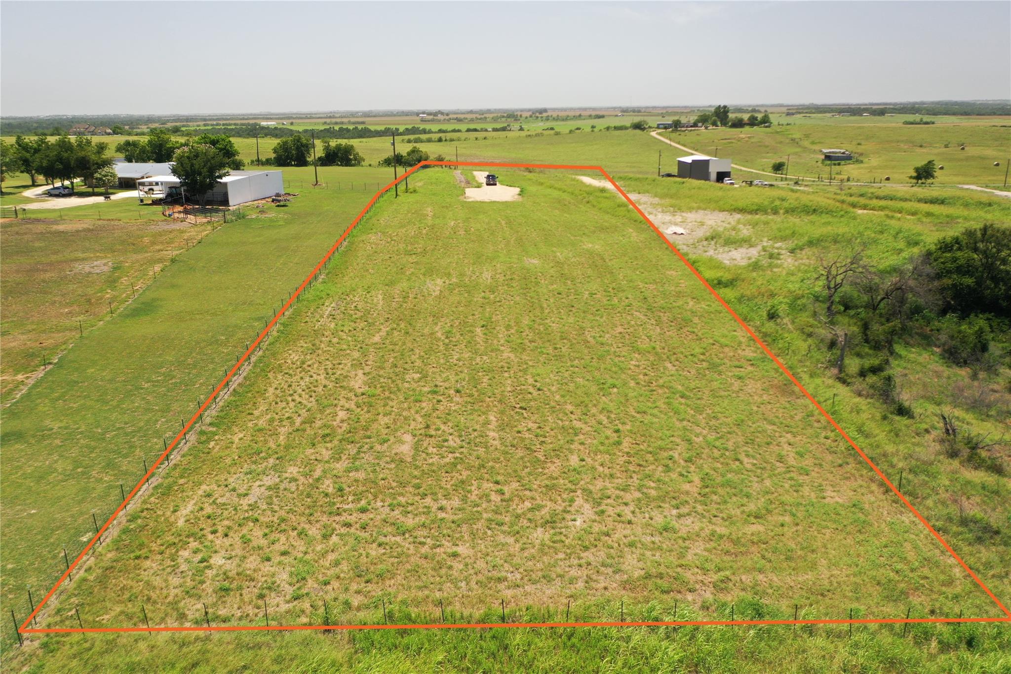 2069 County Road 455 Rd, Coupland, TX 78615