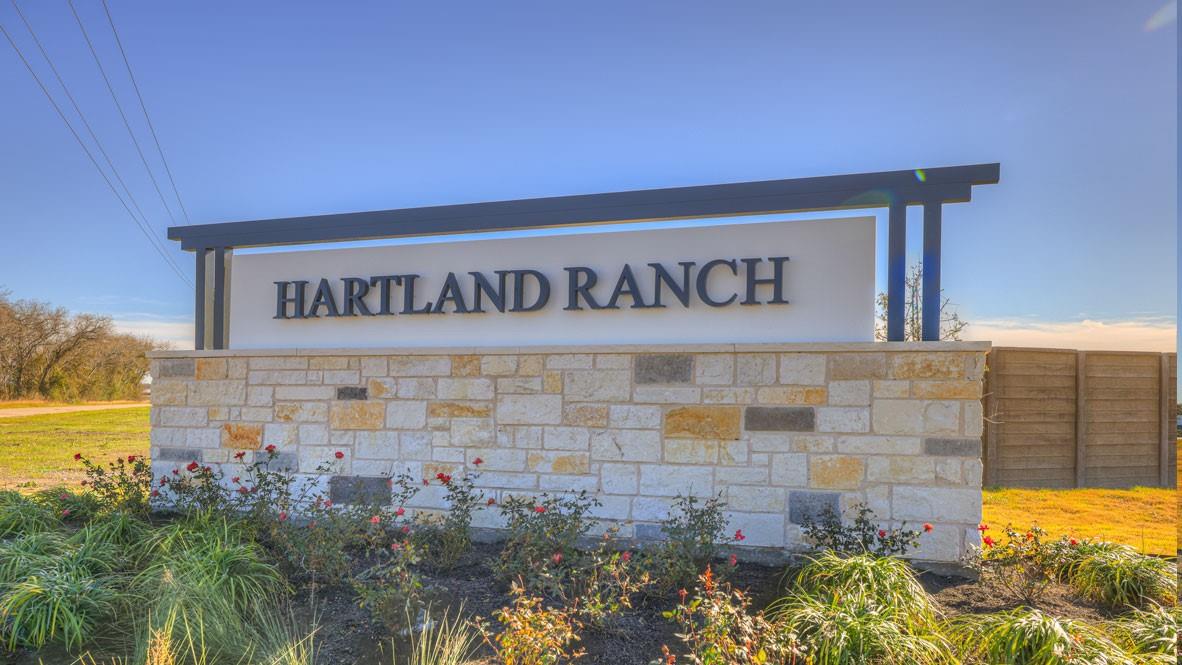 180 TAYLOR POND Path, Lockhart, TX 78644