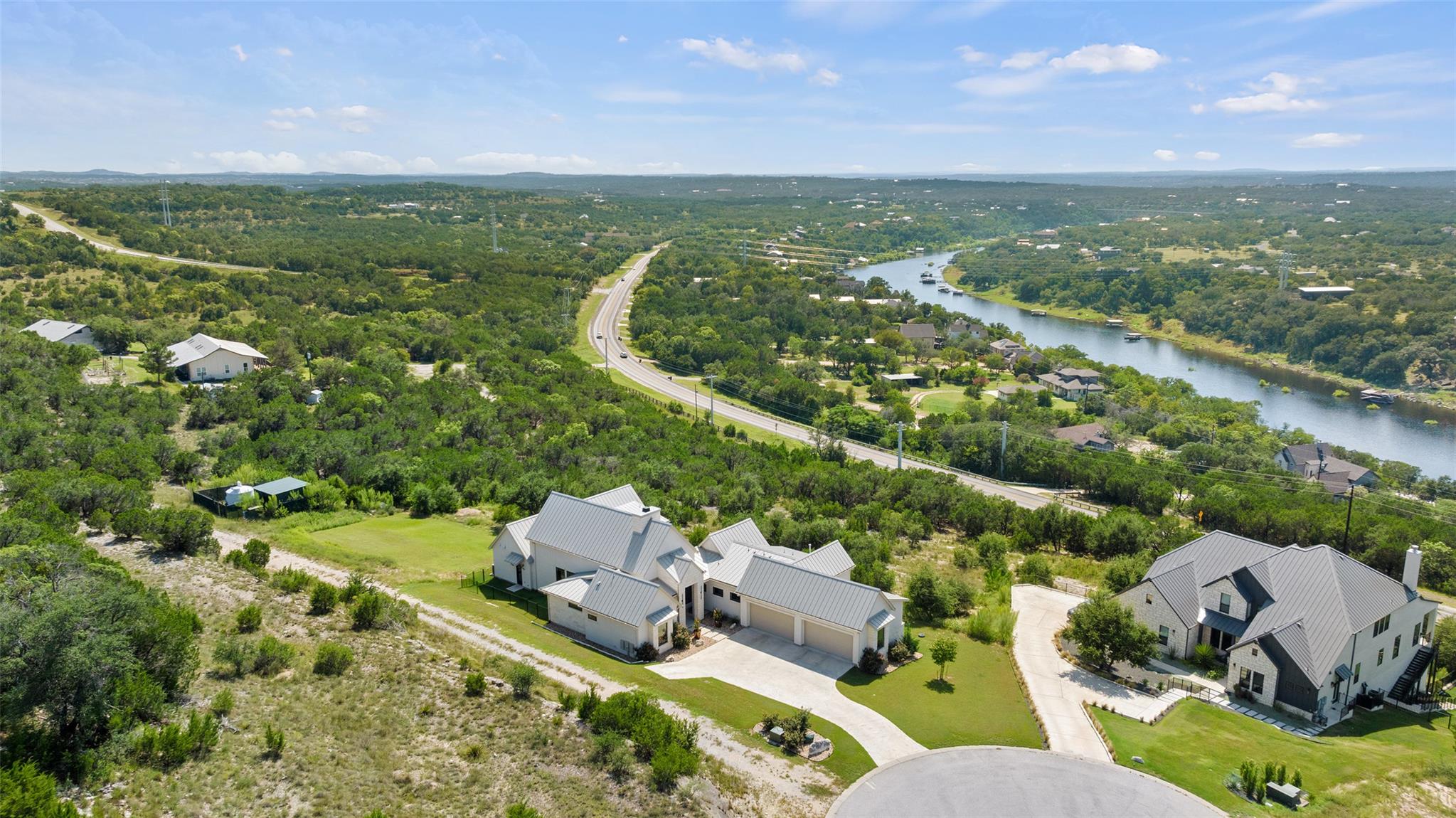 1733 Nightlife Cv, Spicewood, TX 78669