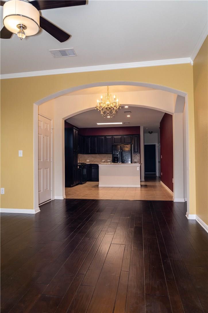 13700 Sage Grouse Dr # 402, Austin, TX 78729
