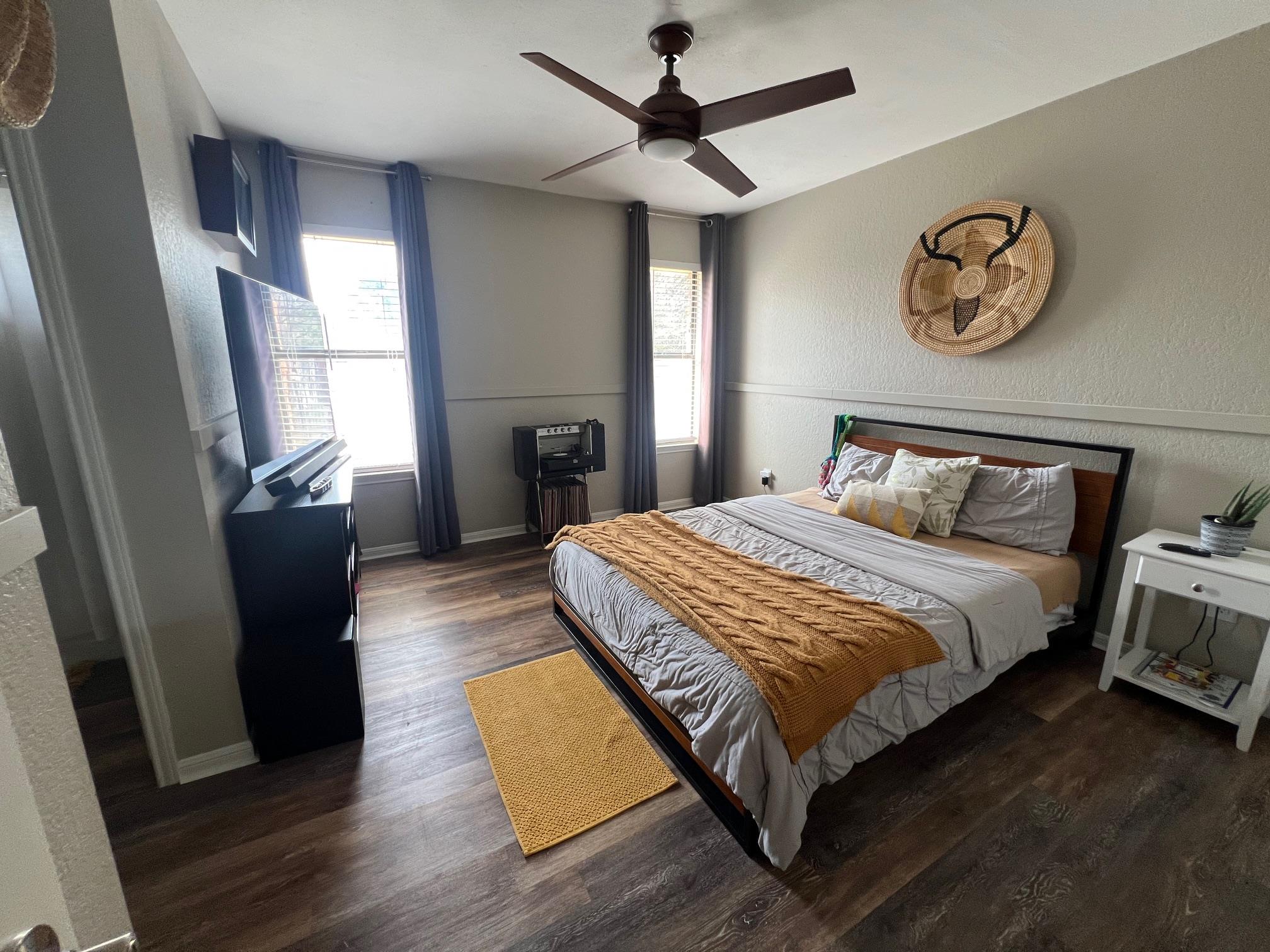 409 Hurst Creek Rd, Lakeway, TX 78734