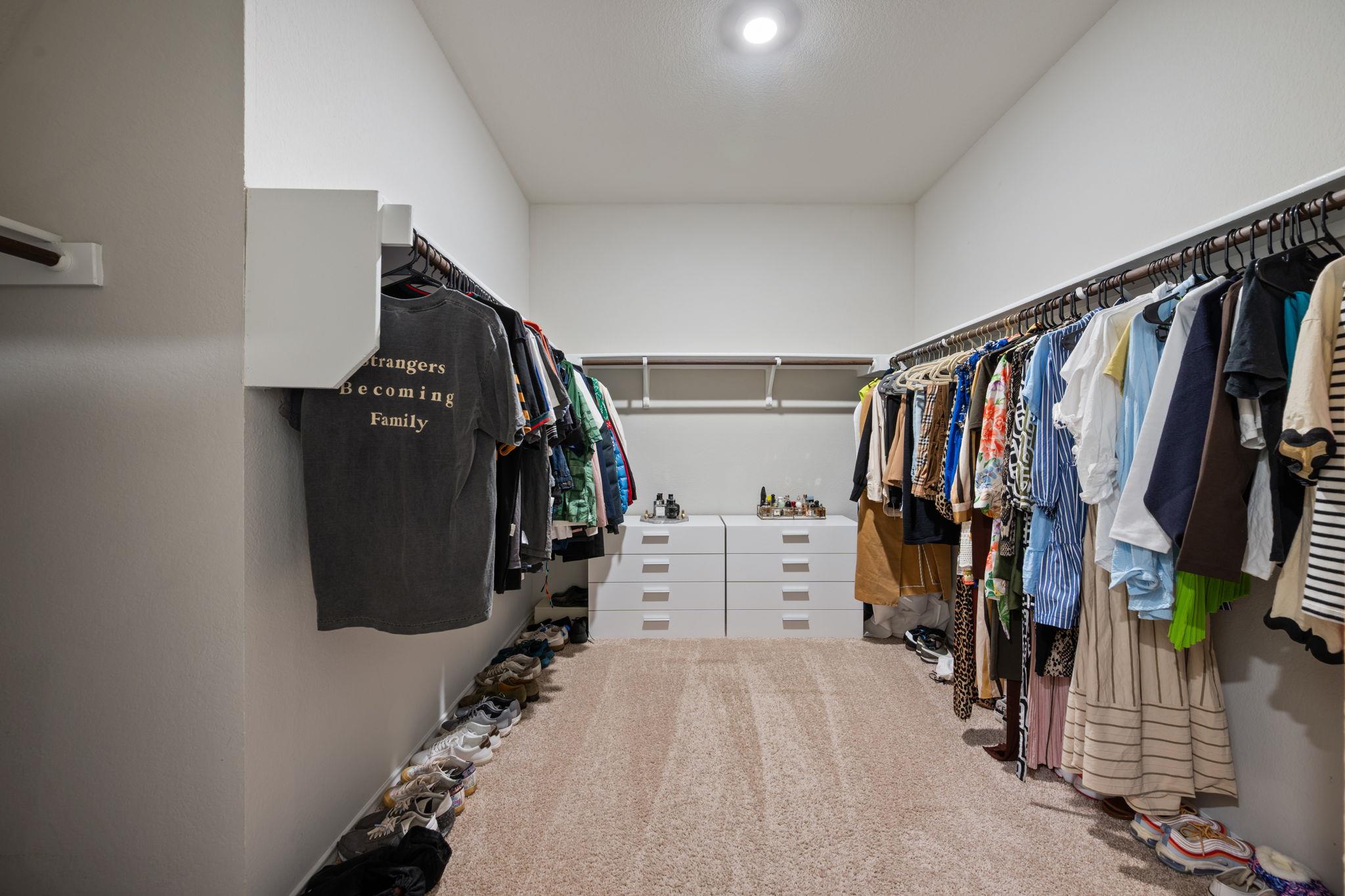 6120 Shanjia Dr, Austin, TX 78724