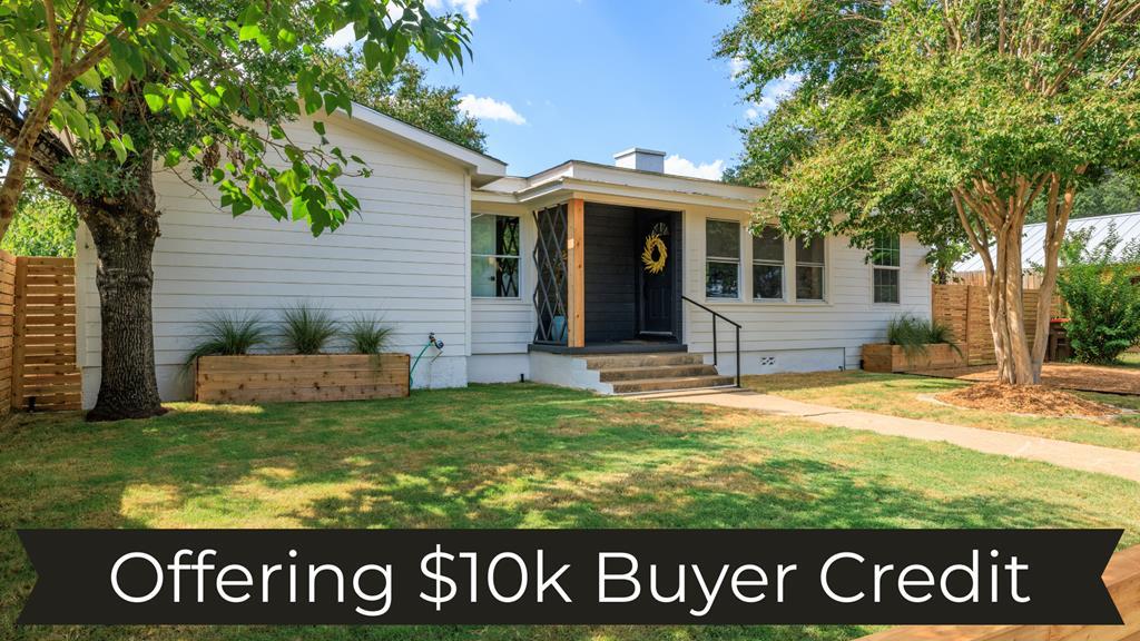 103 N Avenue C, Johnson City, TX 78636