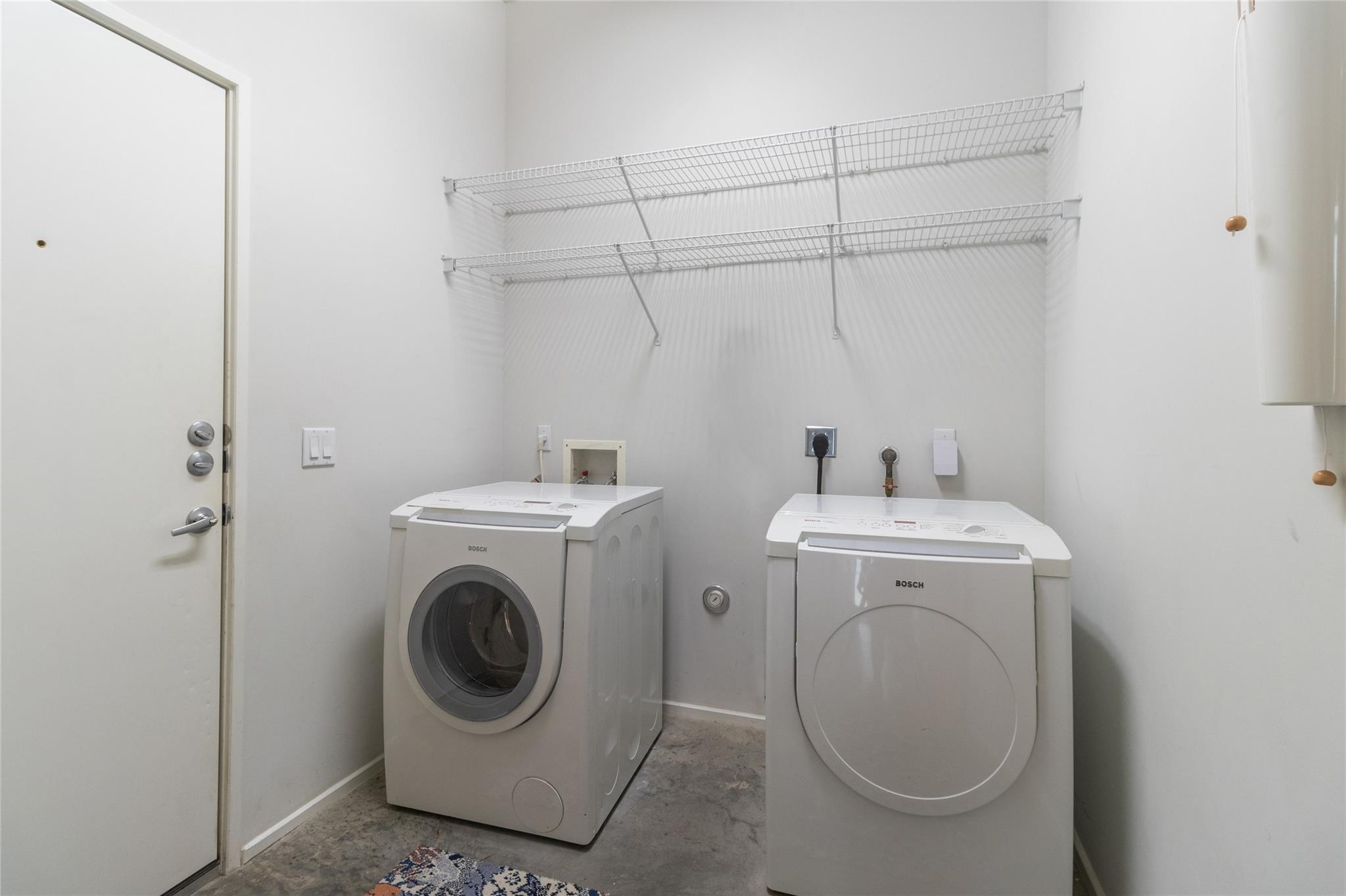 100 E 51st St # 7, Austin, TX 78751