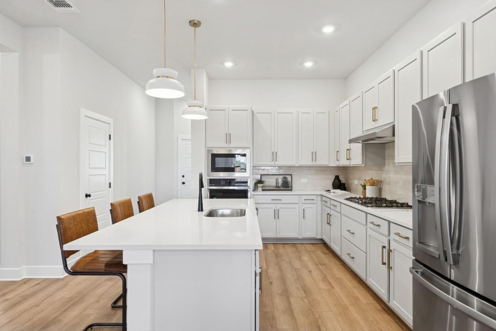 1409 South Brook Dr, Leander, TX 78641