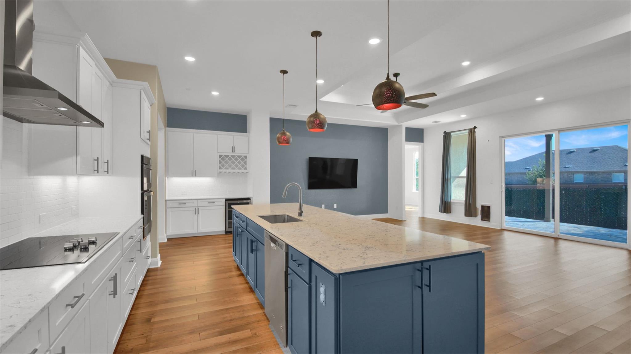 305 Verbena Dr, Marble Falls, TX 78654