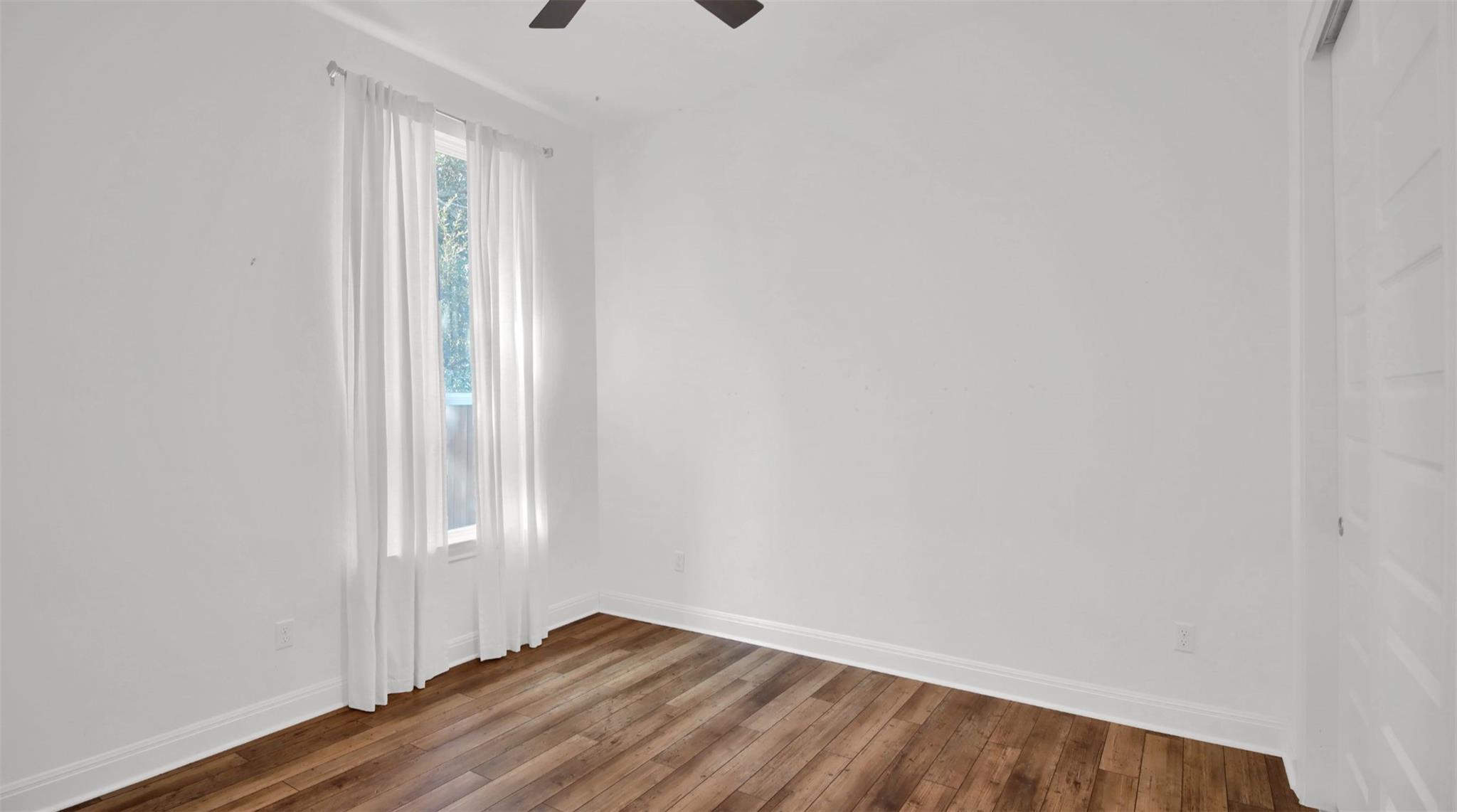 305 Verbena Dr, Marble Falls, TX 78654