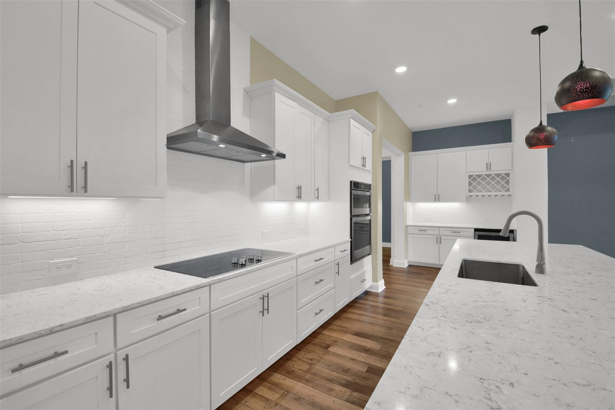 305 Verbena Dr, Marble Falls, TX 78654