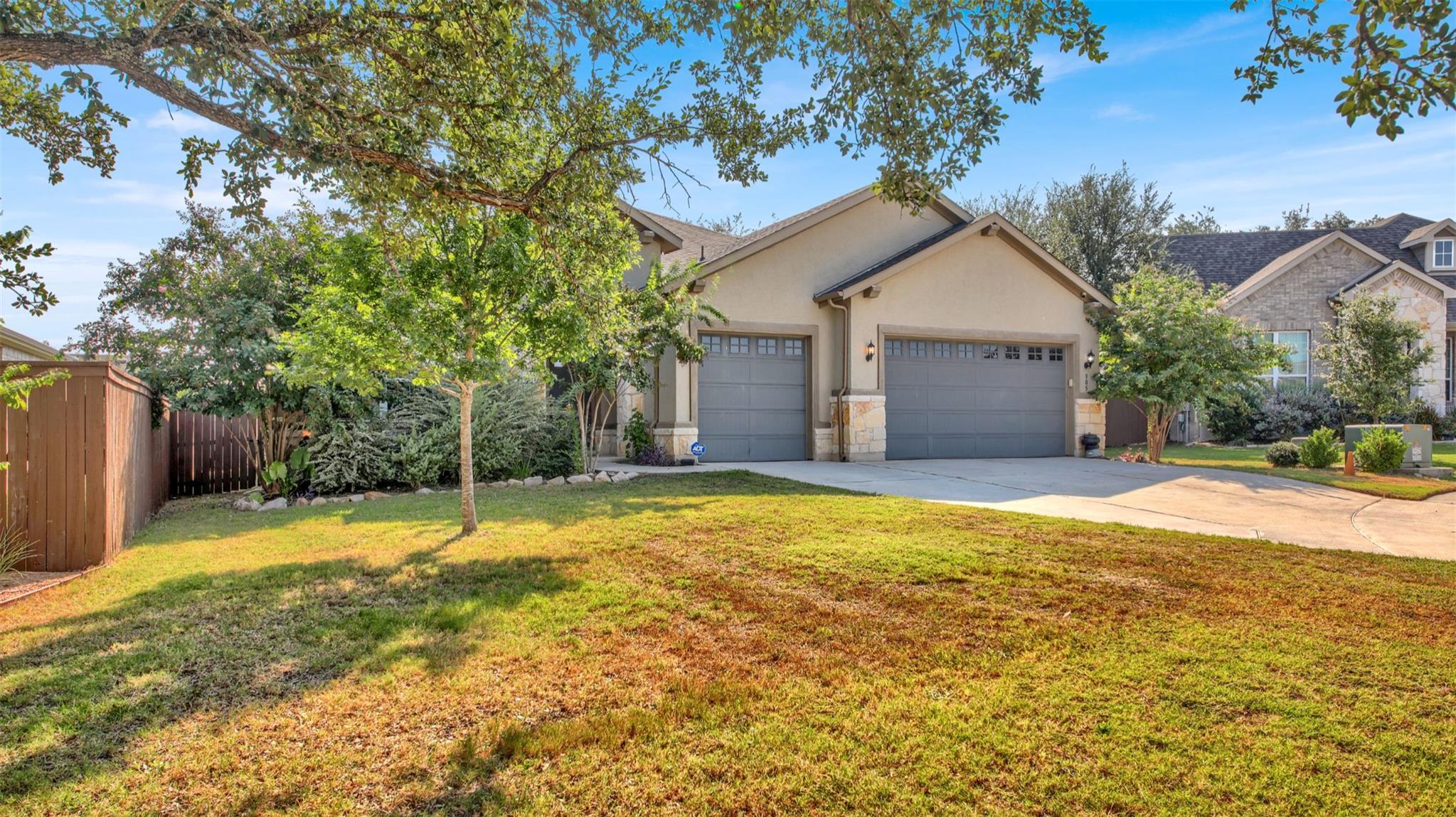 305 Verbena Dr, Marble Falls, TX 78654