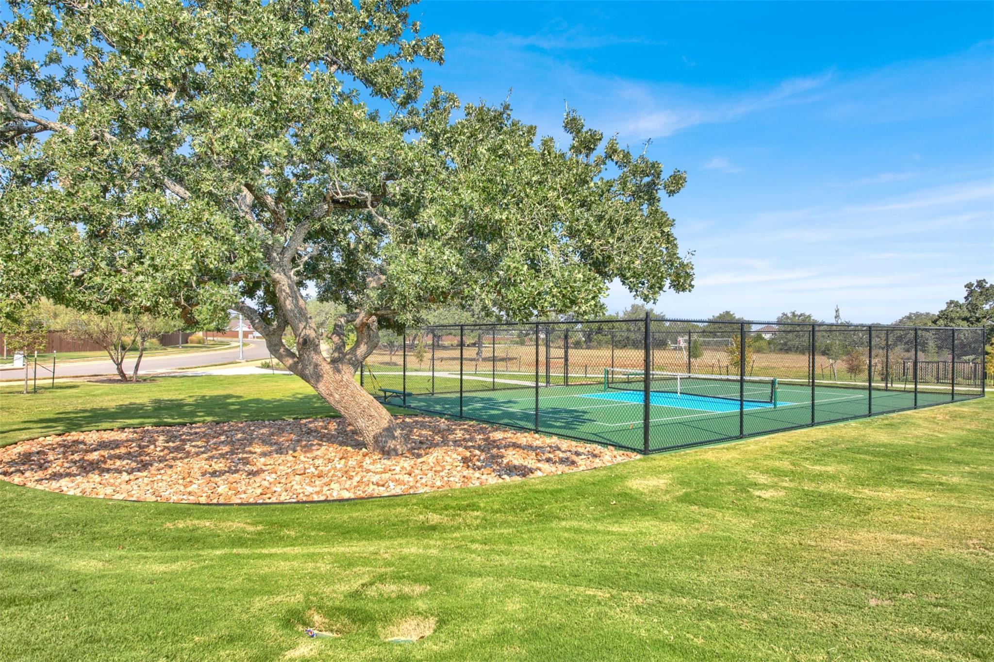 305 Verbena Dr, Marble Falls, TX 78654