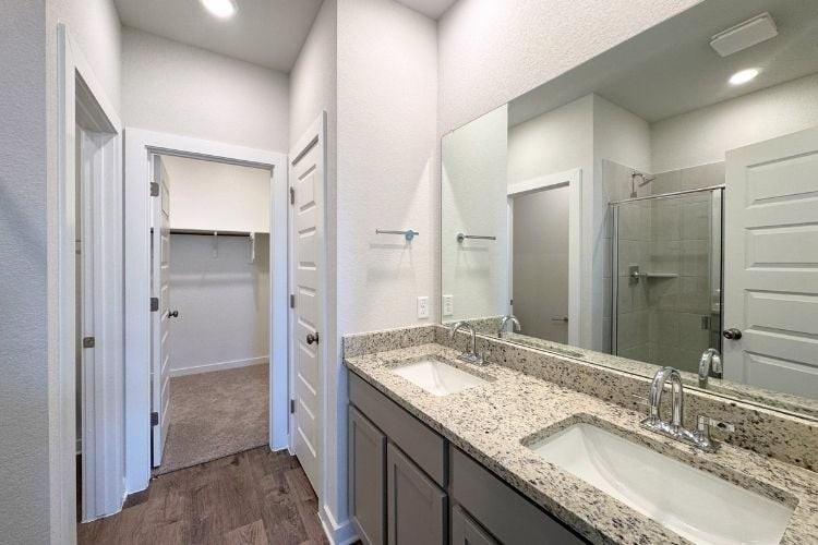 13206 Swift Wind Dr, Buda, TX 78610