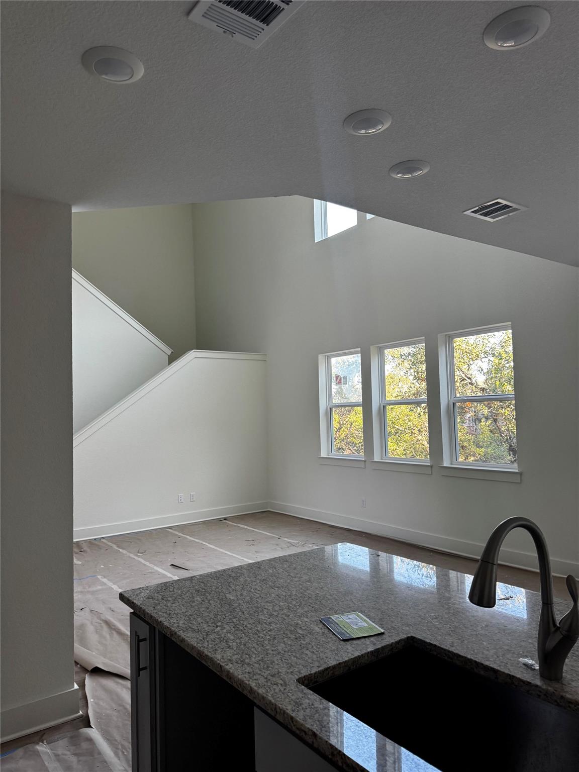 20110 Lee Ln, Lago Vista, TX 78645