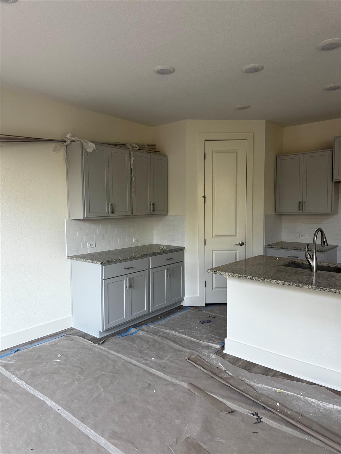 20110 Lee Ln, Lago Vista, TX 78645