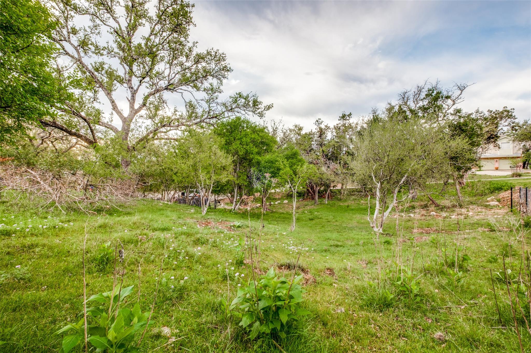 18510 Champions Cir, Lago Vista, TX 78645