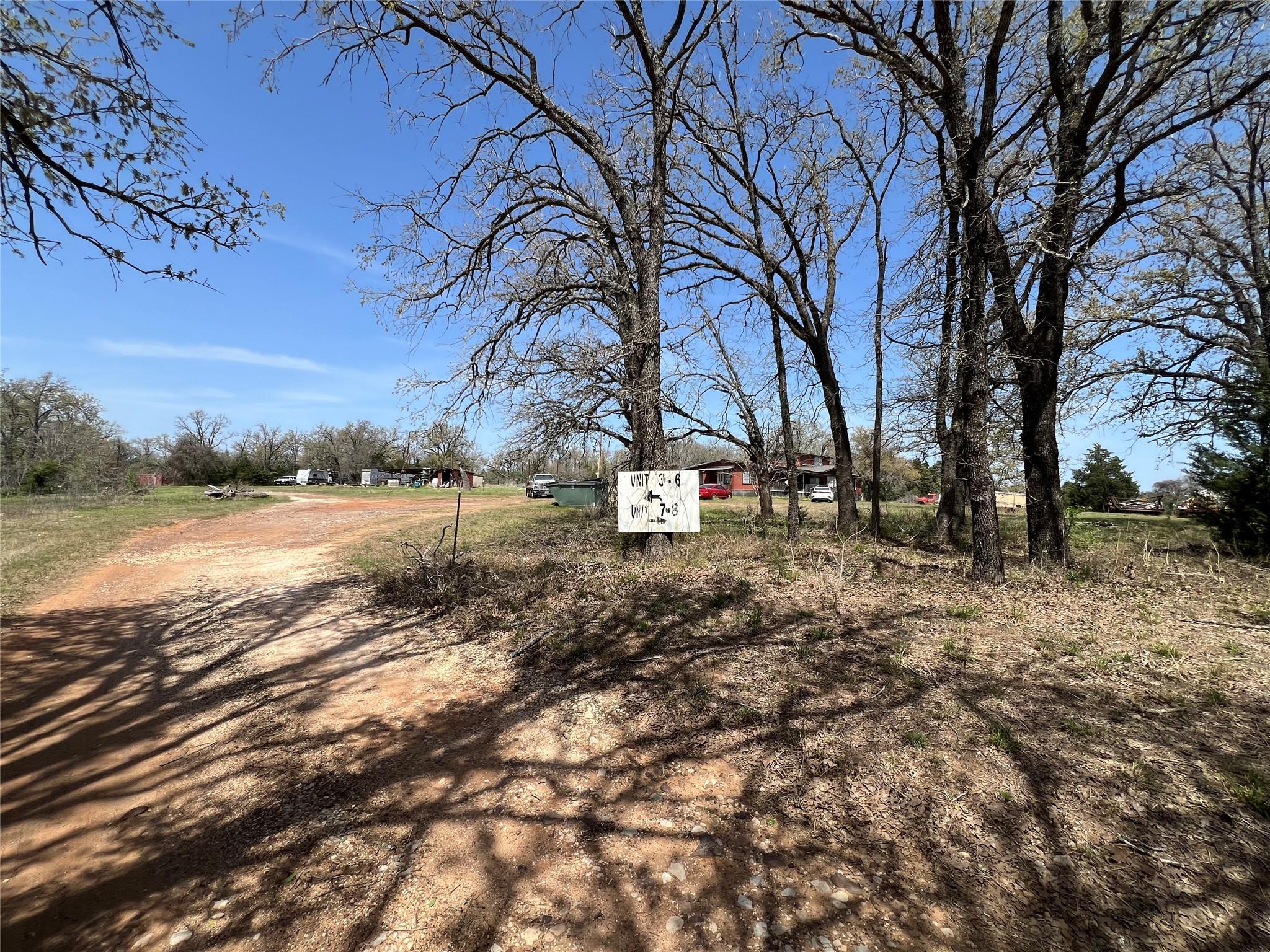 1001 Willow Creek Dr, Elgin, TX 78621