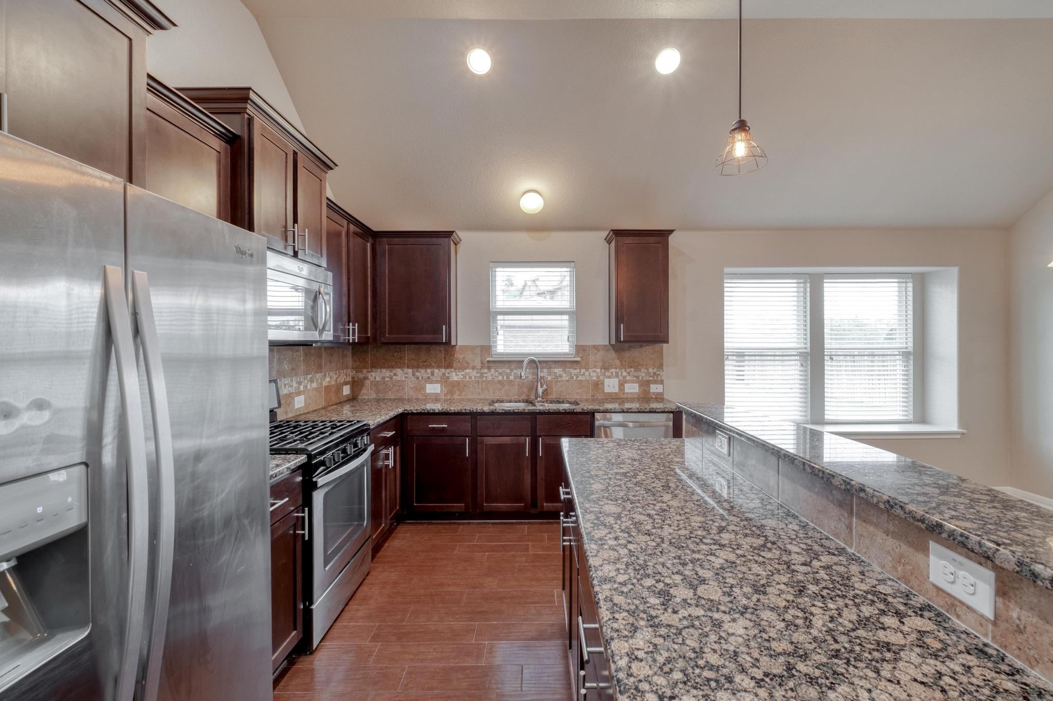 5660 Sabbia Dr, Round Rock, TX 78665