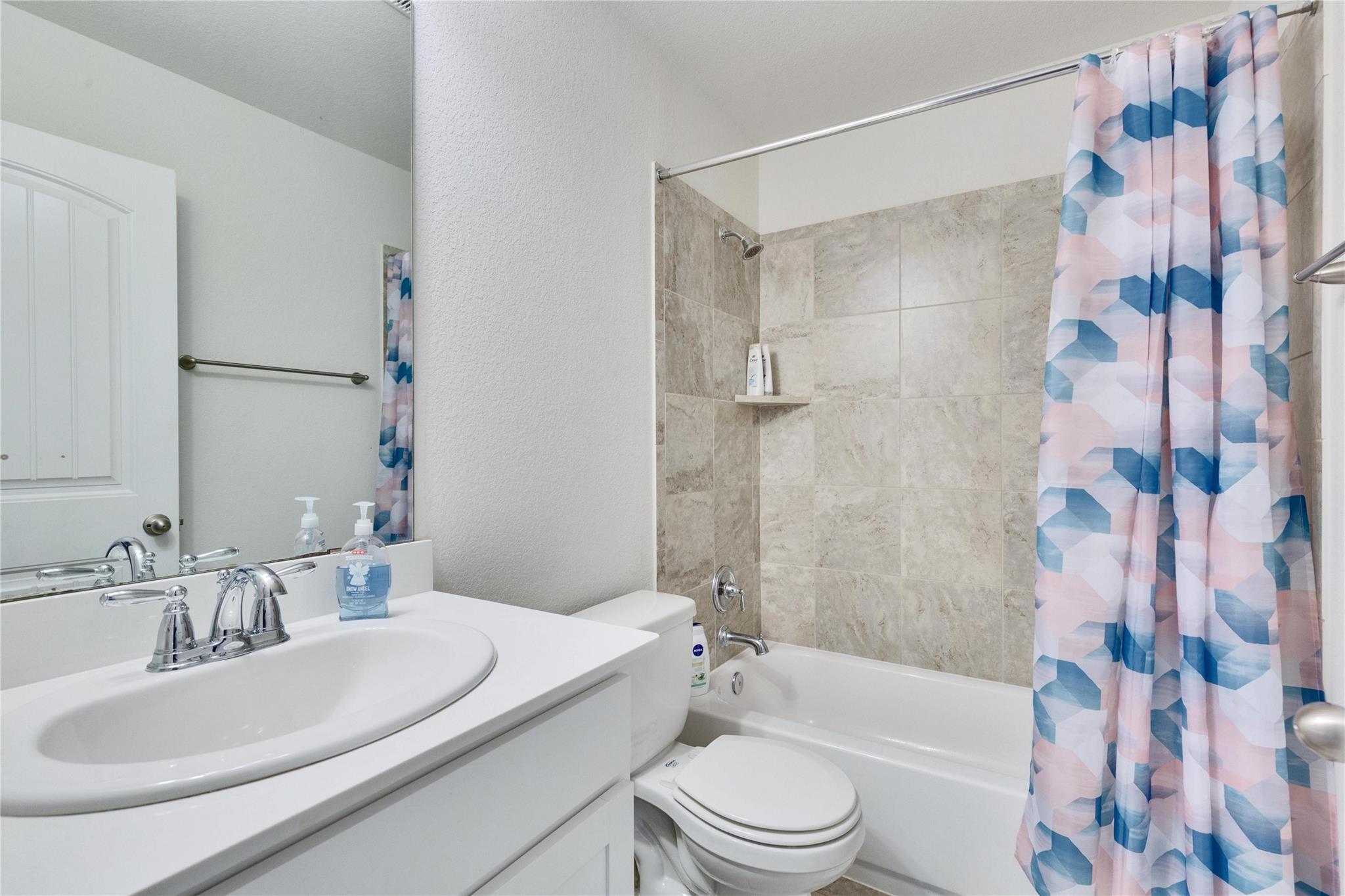 220 Evening Dusk Dr, Kyle, TX 78640
