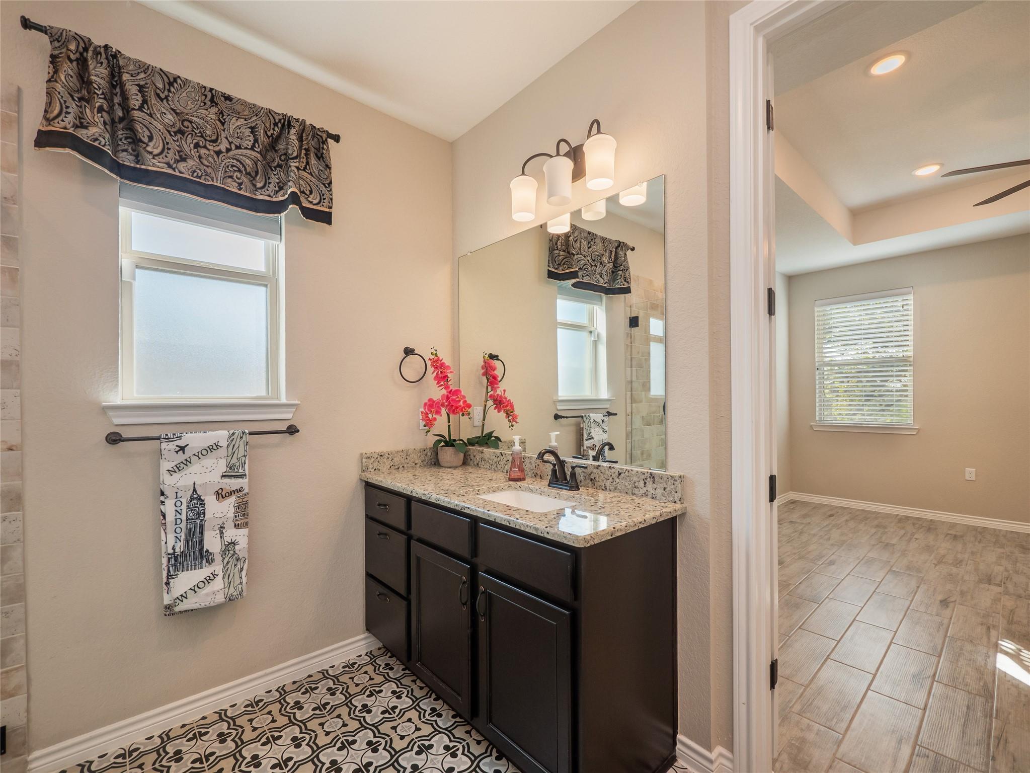 308 Eagle Dr, San Marcos, TX 78666