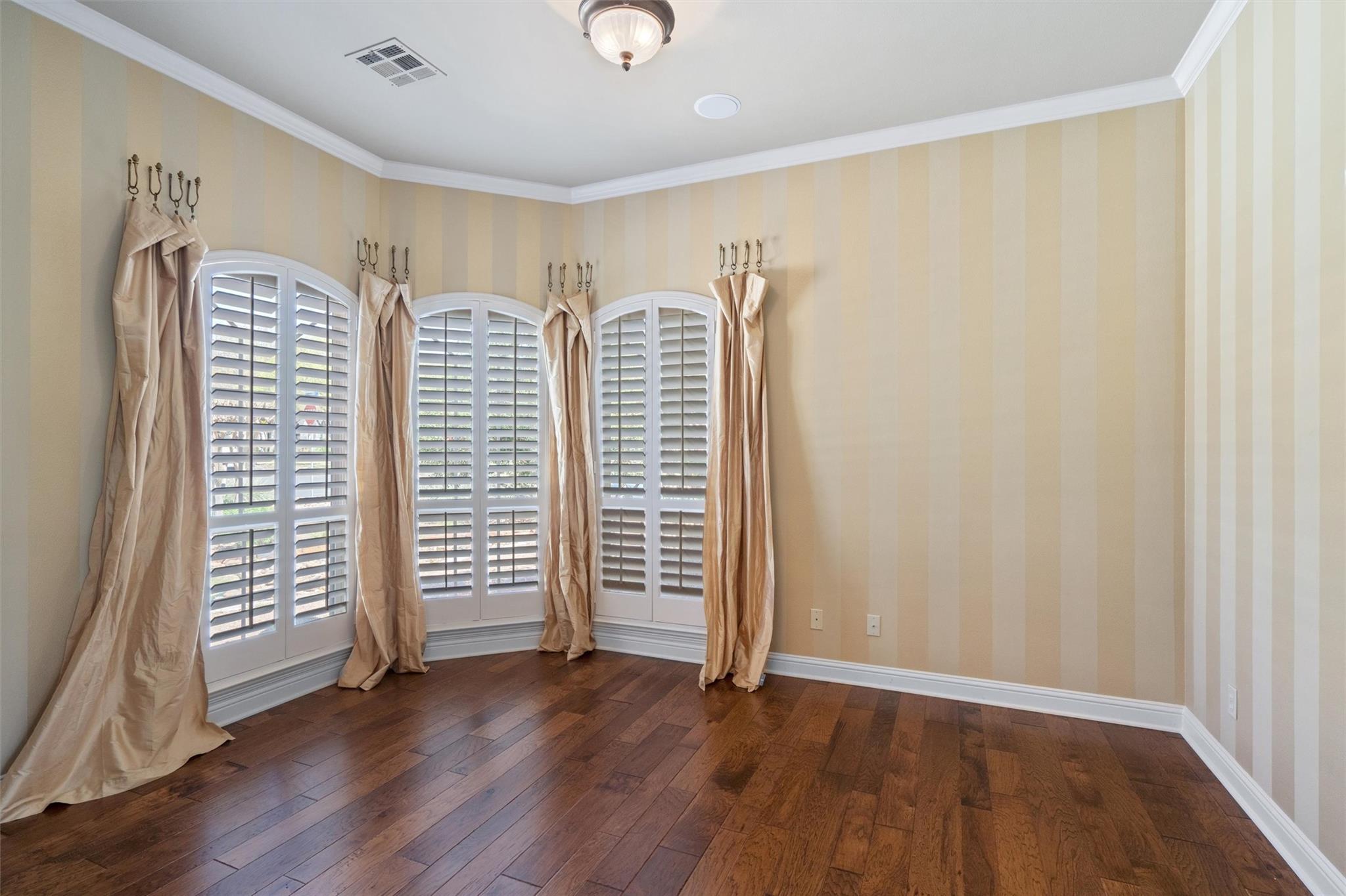 204 Orion Rd, Georgetown, TX 78633