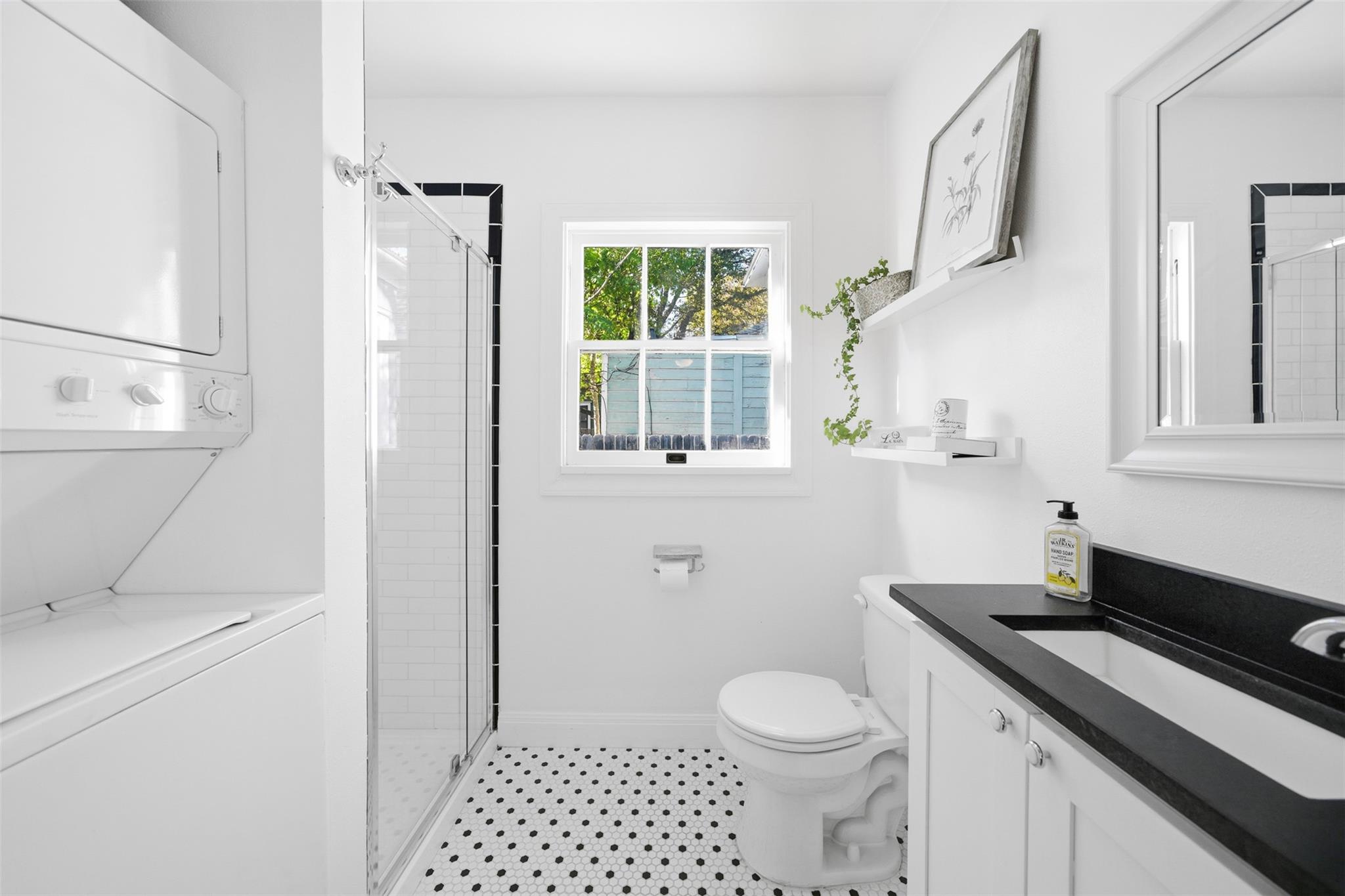 811 E 45th St, Austin, TX 78751