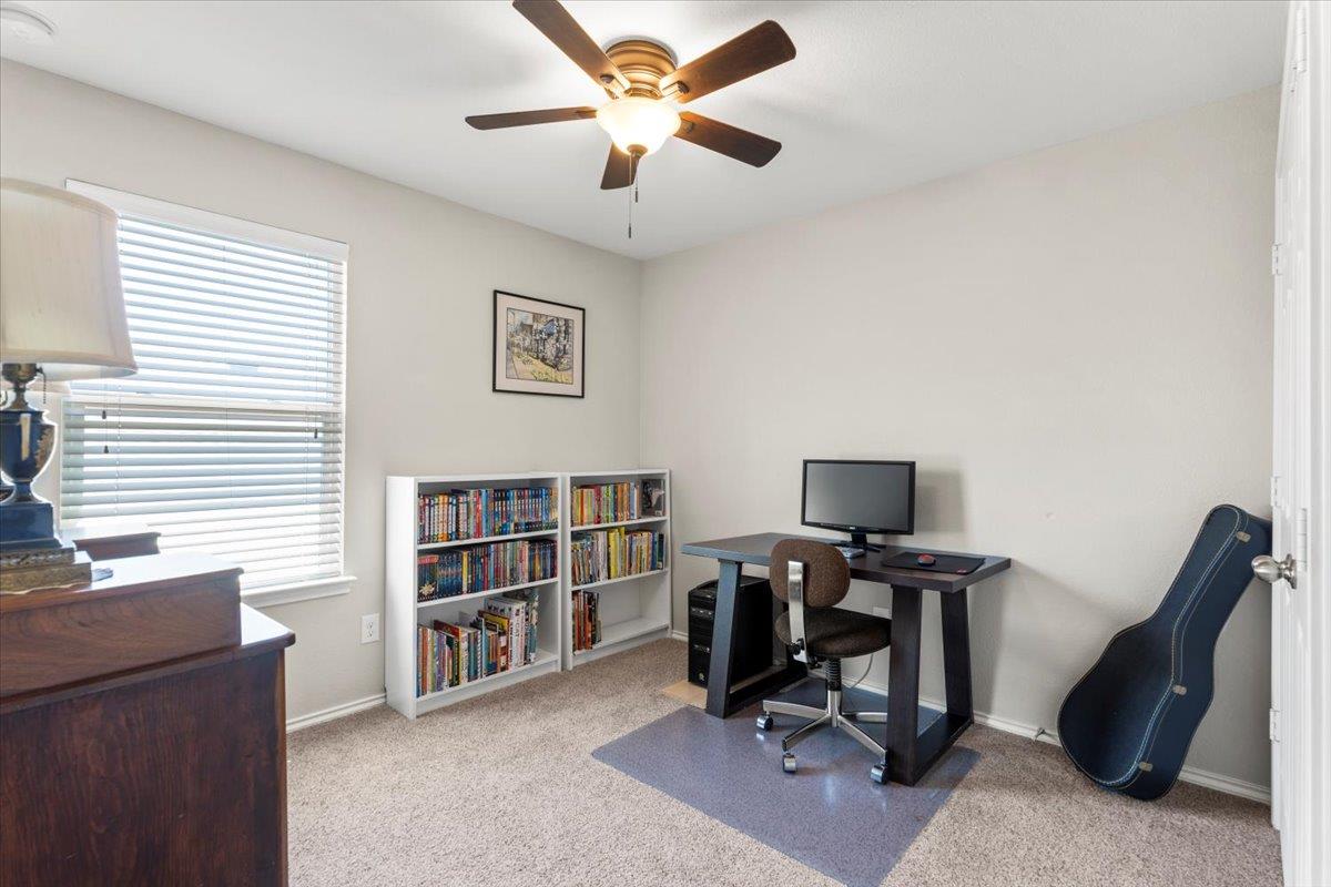 30305 Tiger Woods Dr, Georgetown, TX 78628