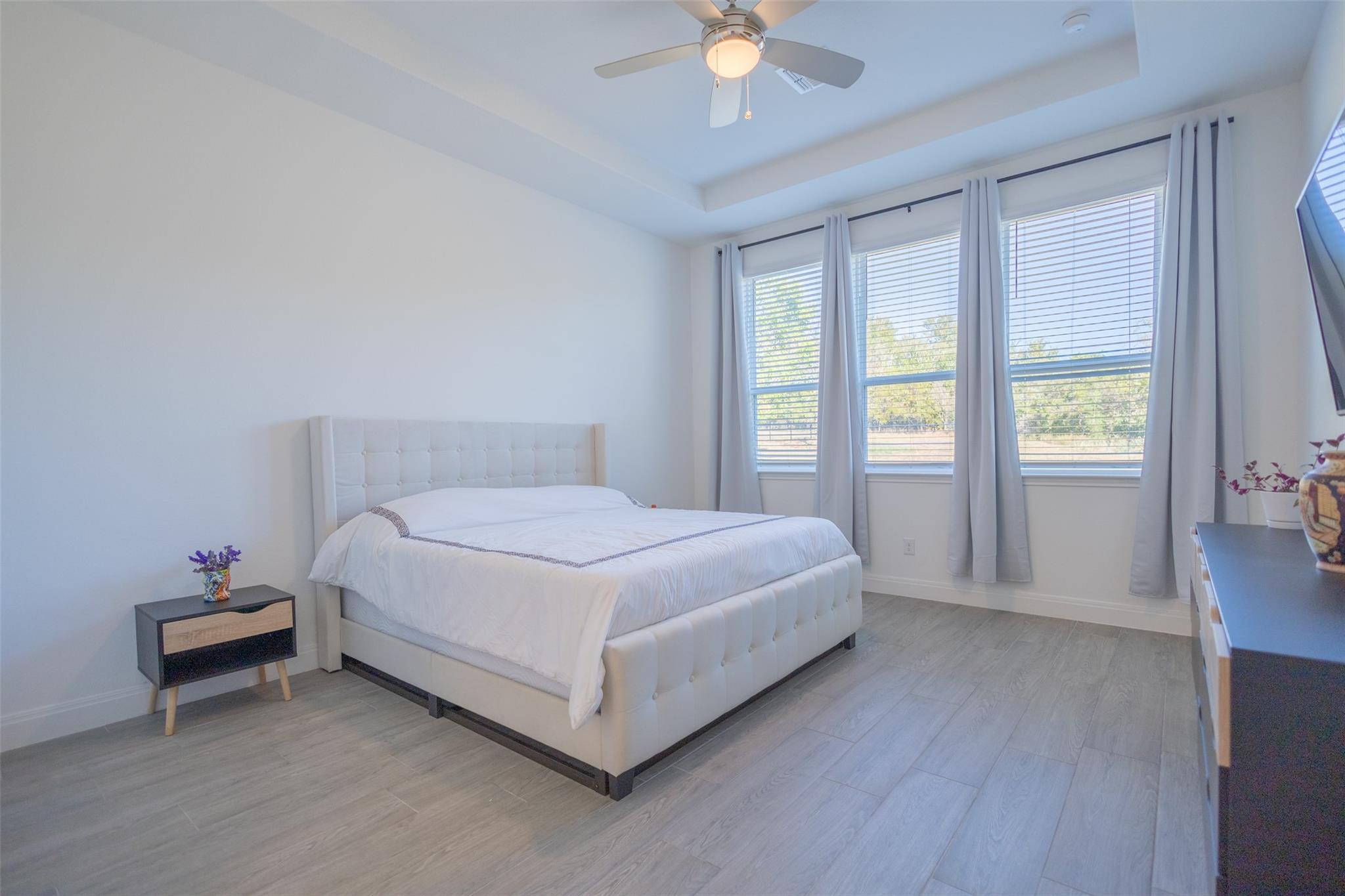 121 Black Talon Ln, Cedar Creek, TX 78612