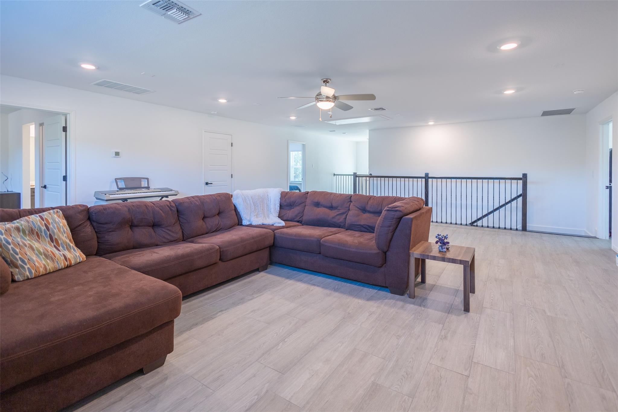 121 Black Talon Ln, Cedar Creek, TX 78612