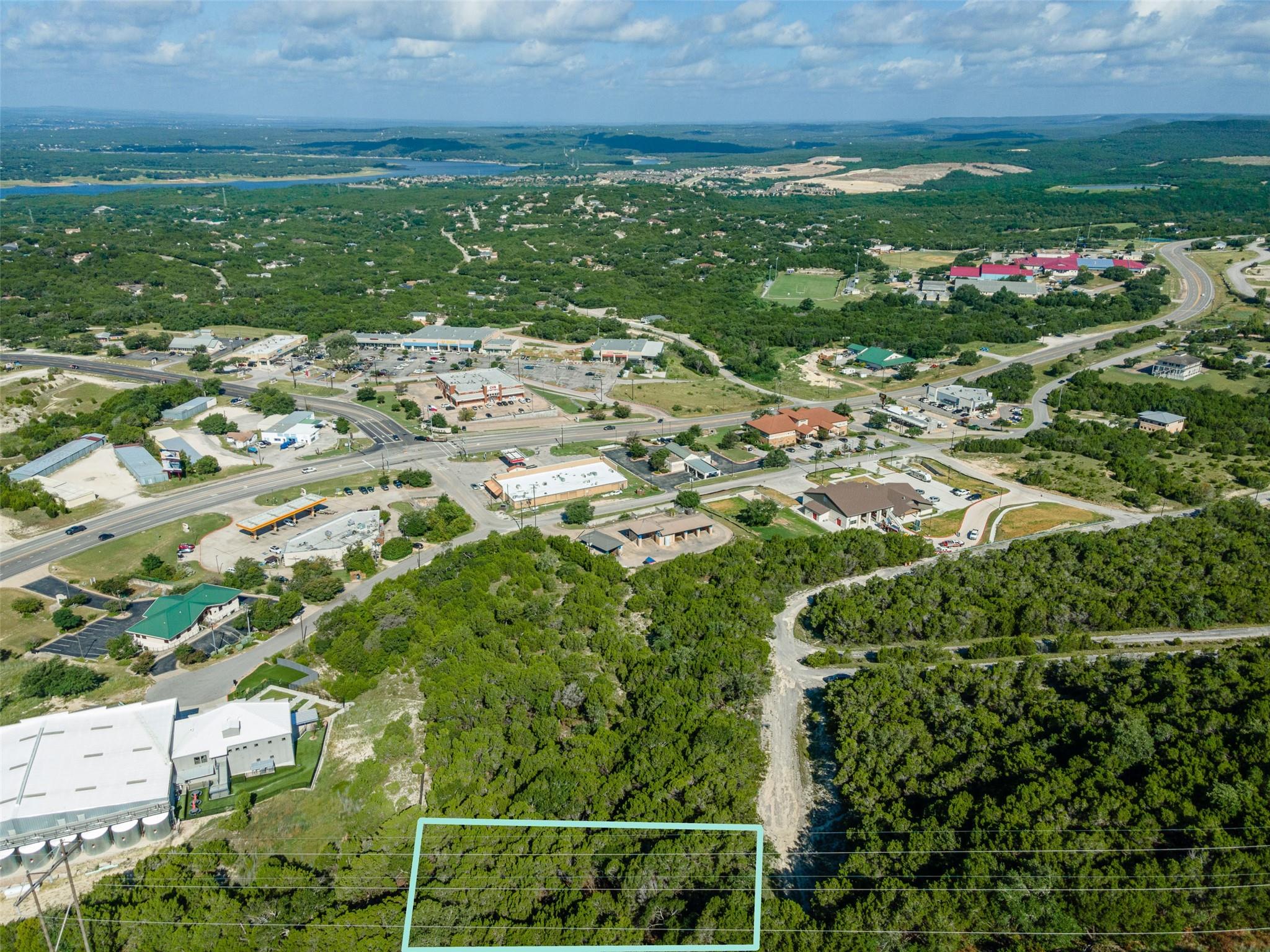 7900 Arapaho Trl, Lago Vista, TX 78645