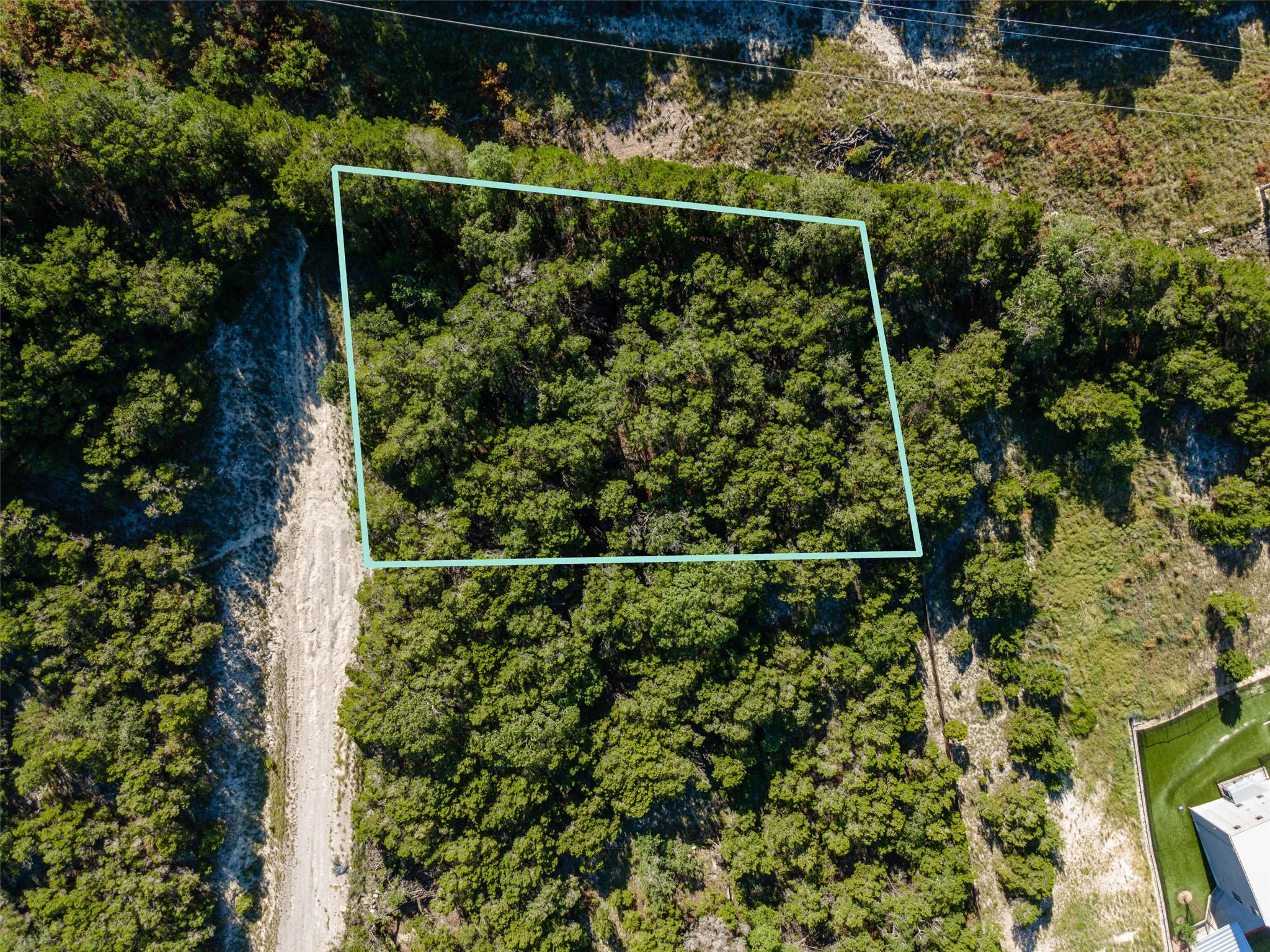 7900 Arapaho Trl, Lago Vista, TX 78645