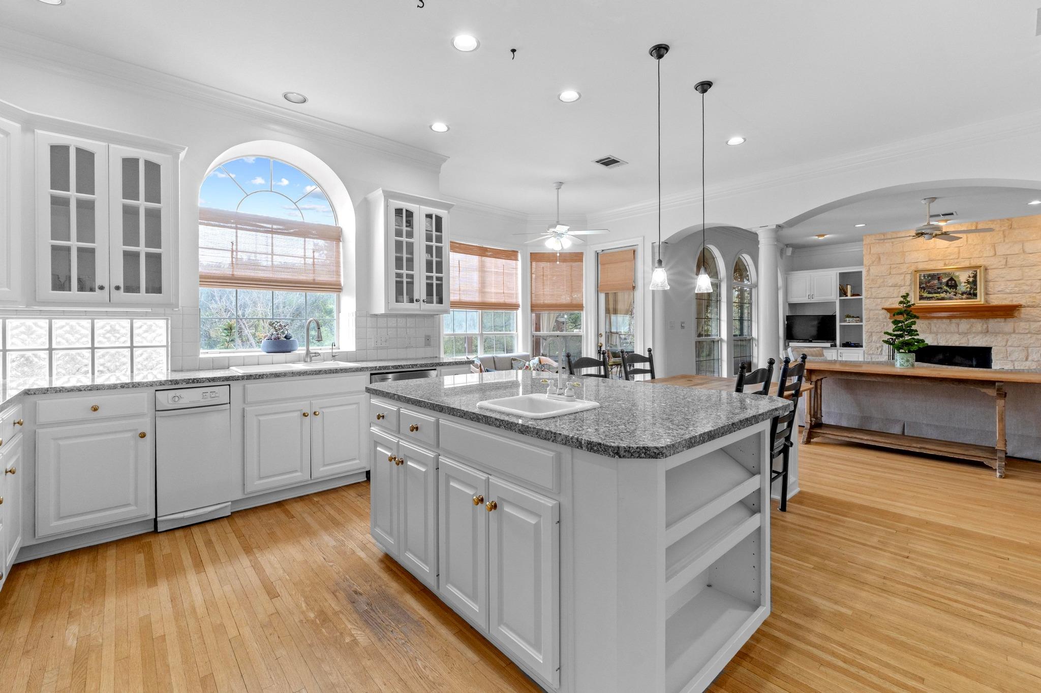 5305 Cuesta Verde, Austin, TX 78746
