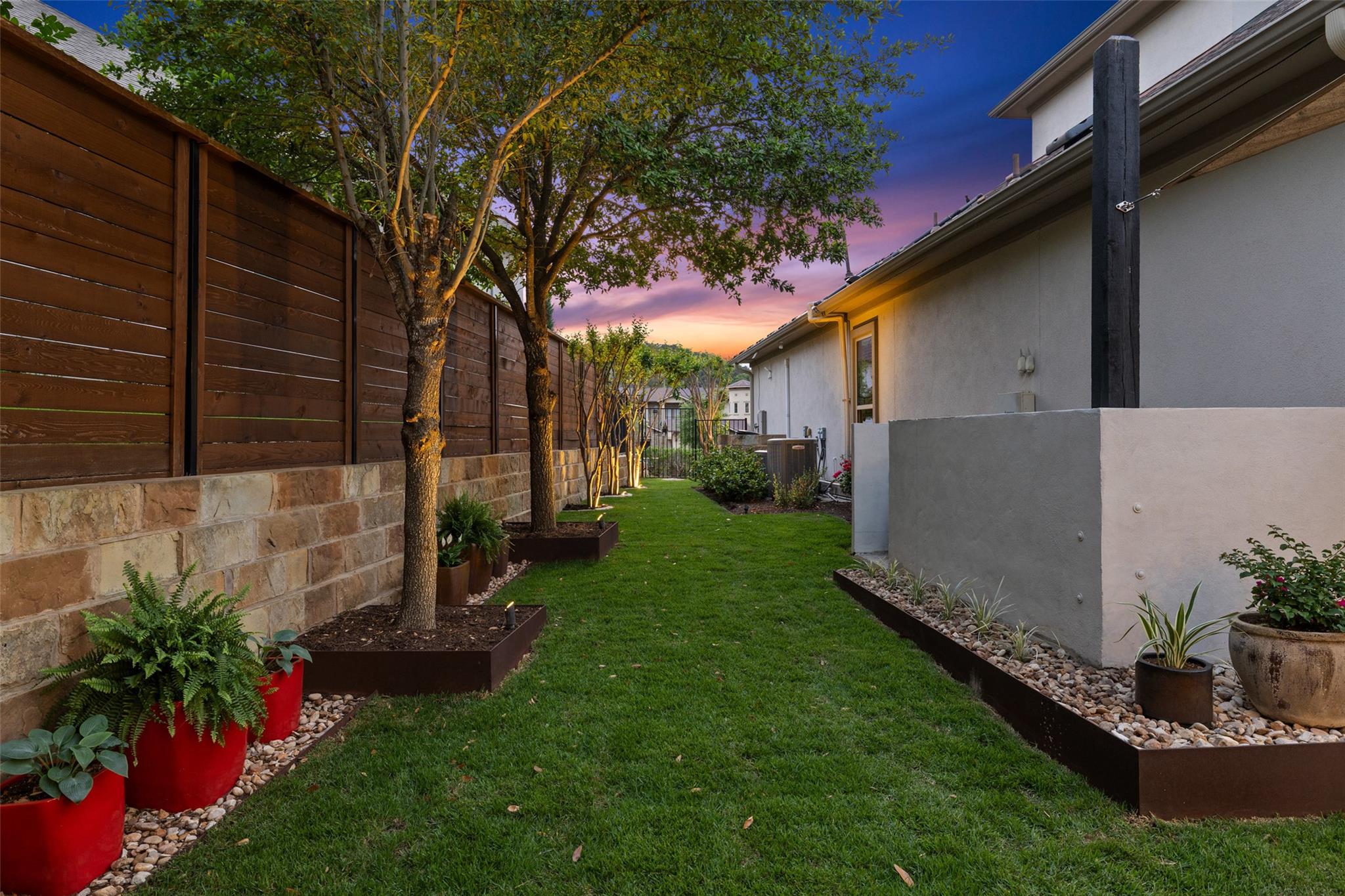 6121 Osceola Trl, Austin, TX 78738