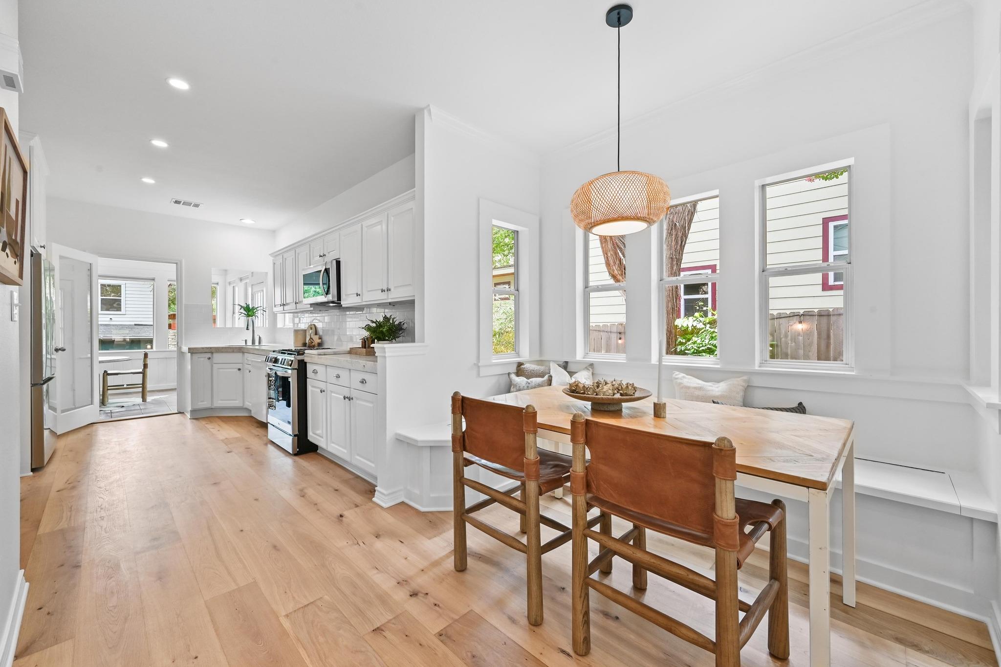 803 Jessie St, Austin, TX 78704