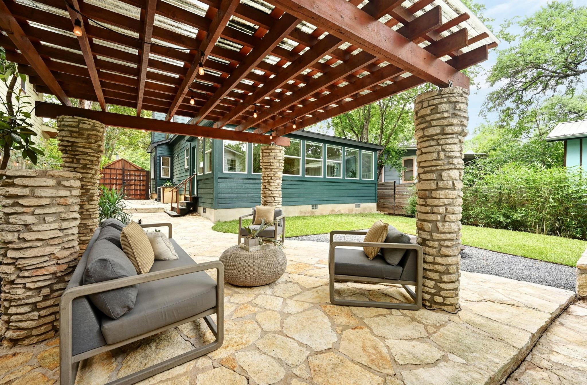 803 Jessie St, Austin, TX 78704