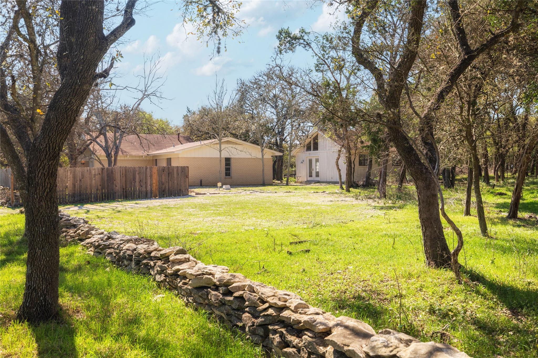 305 Reimer Ave, San Marcos, TX 78666