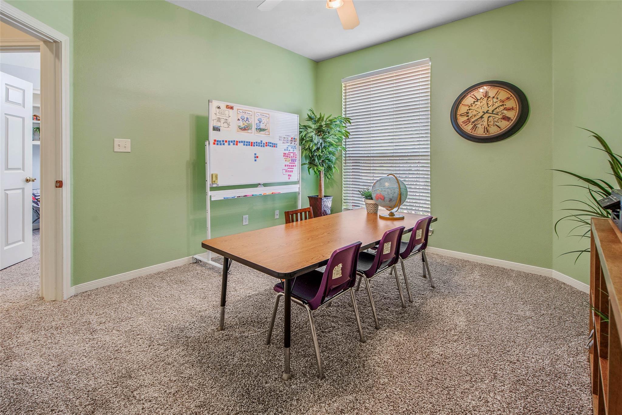 6208 Cromwell Ct, Bryan, TX 77802
