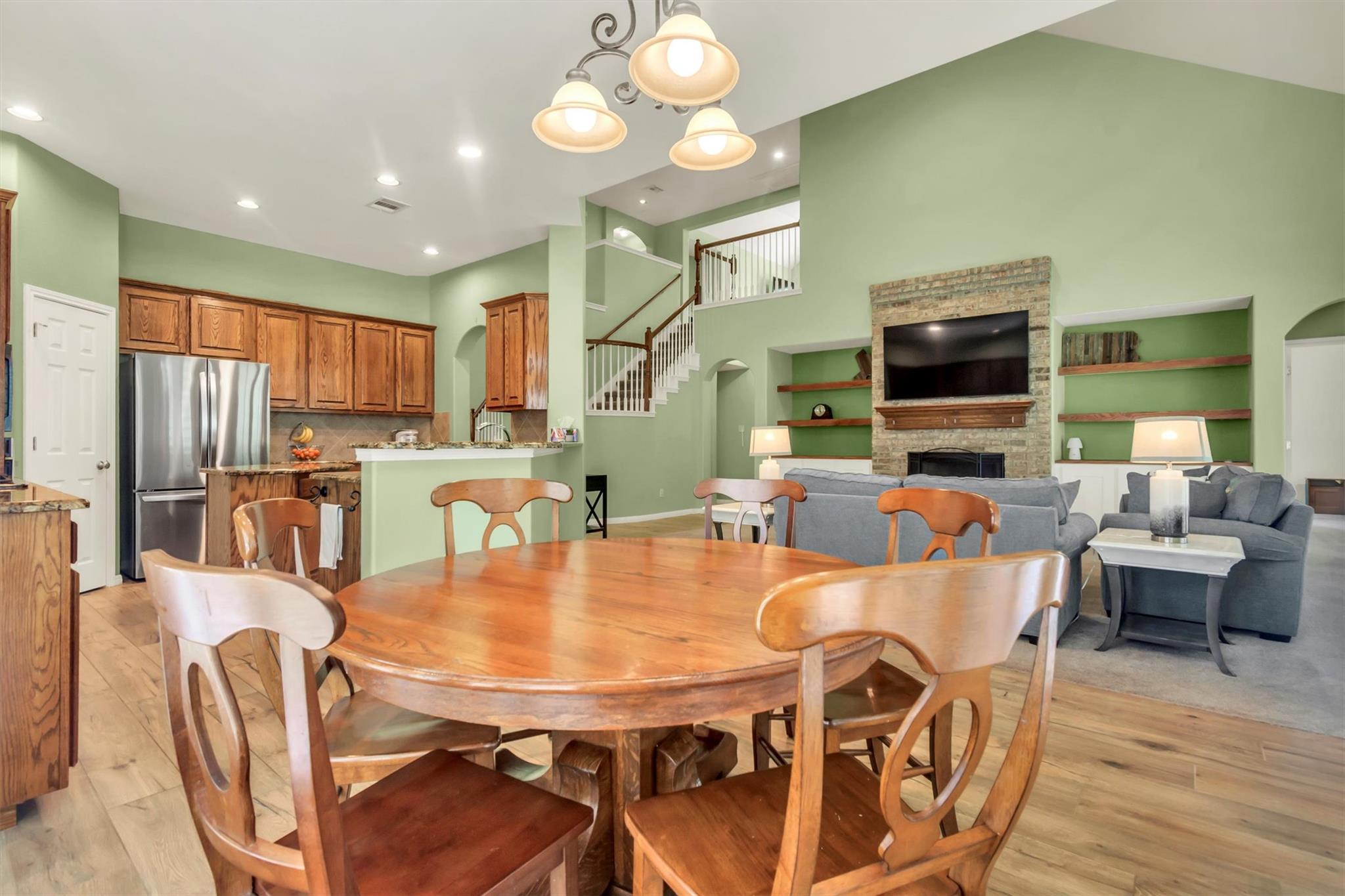 3820 Lagoona Dr, Round Rock, TX 78681