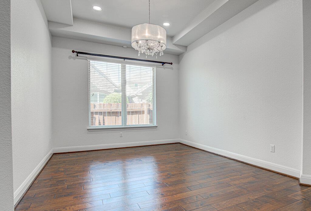 5617 Rio Chama Cv, Austin, TX 78738