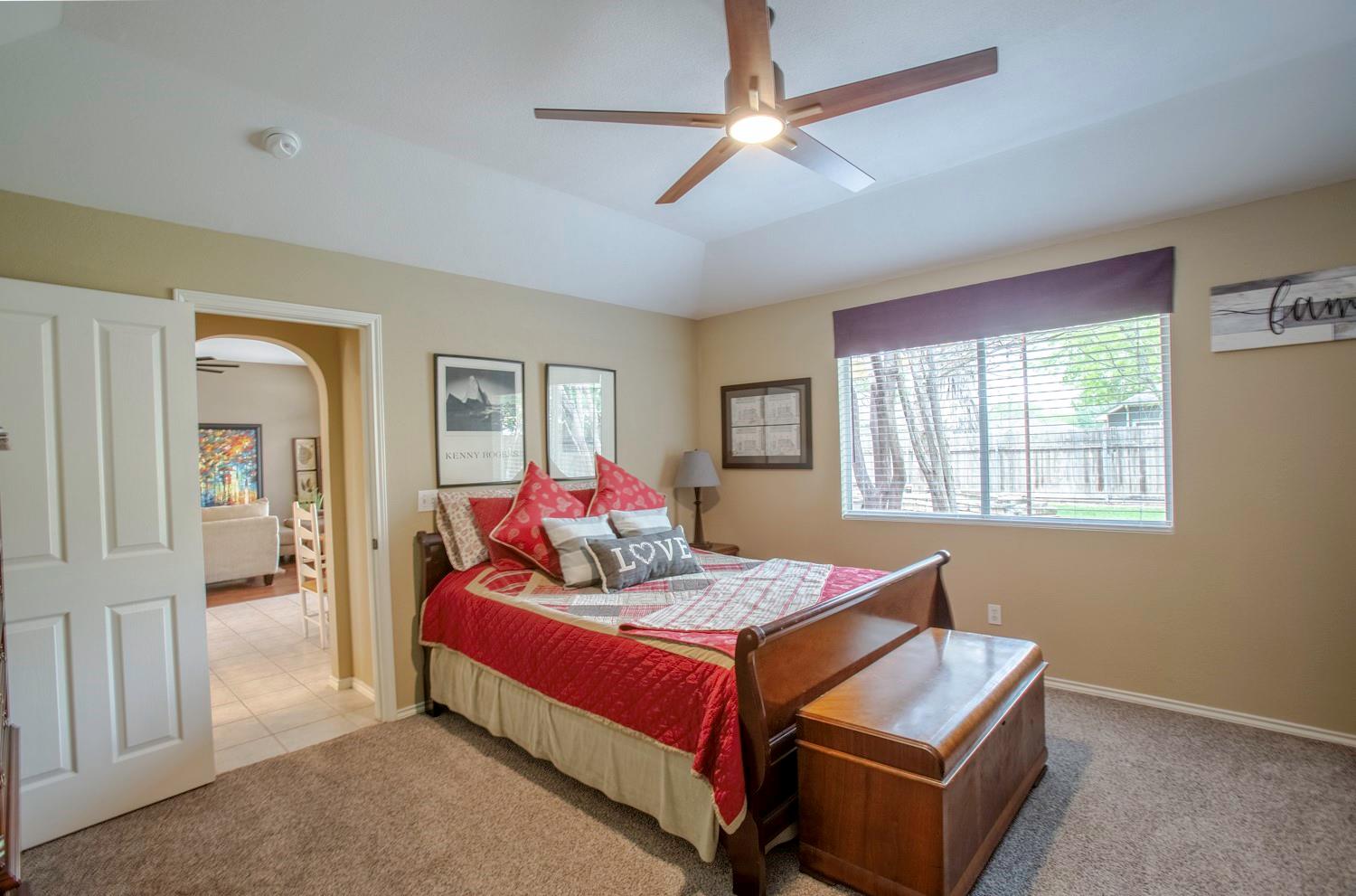 1262 Sugar Land Dr, New Braunfels, TX 78130